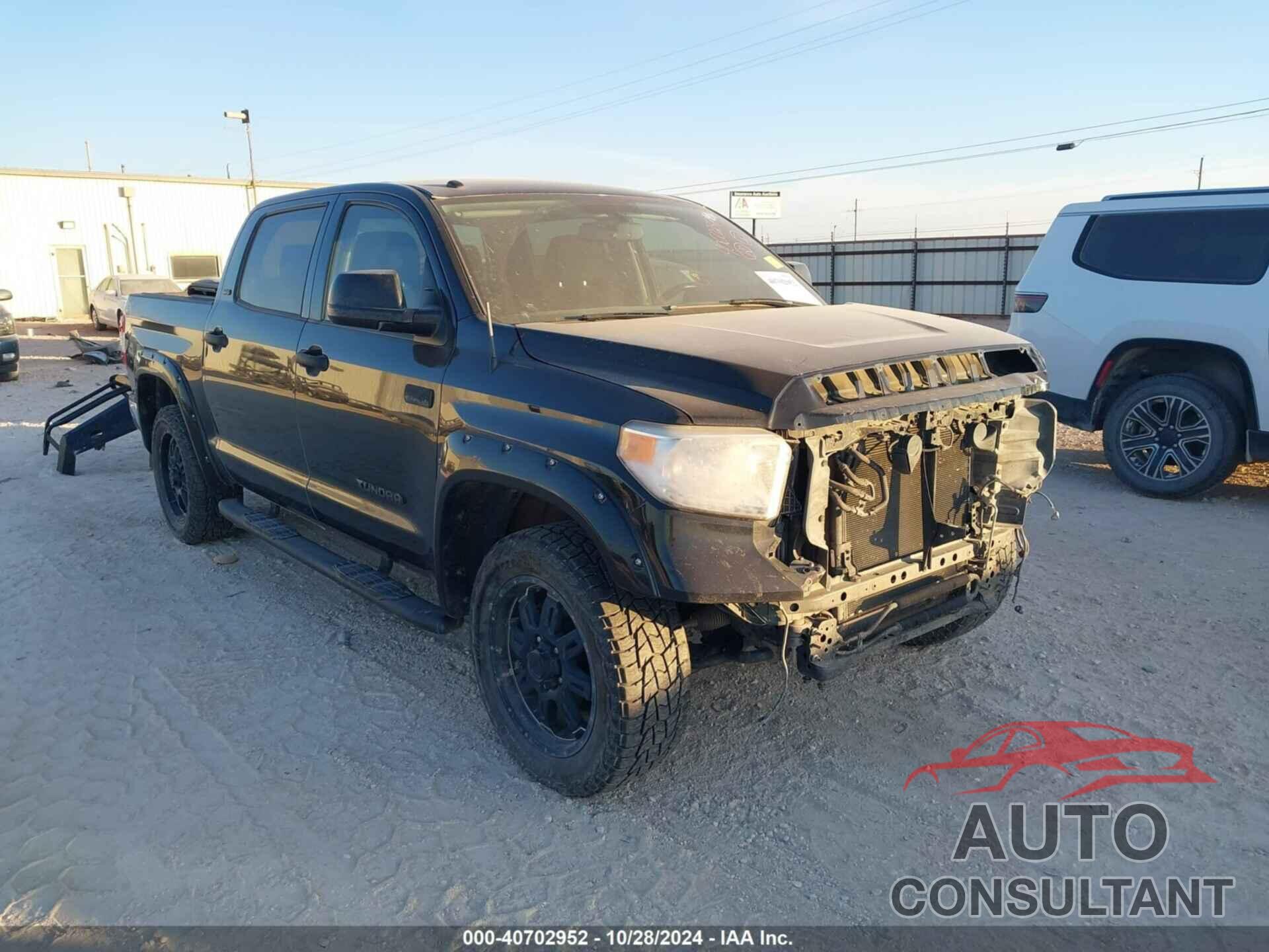 TOYOTA TUNDRA 2017 - 5TFDW5F17HX604743
