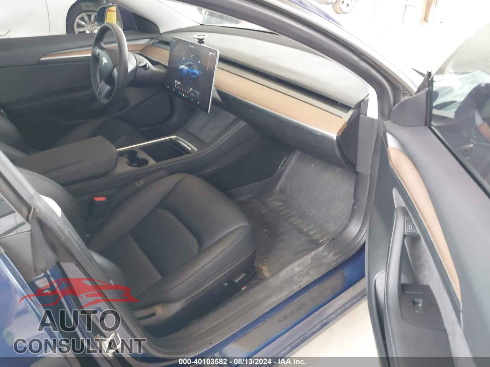 TESLA MODEL 3 2023 - 5YJ3E1EC1PF411619