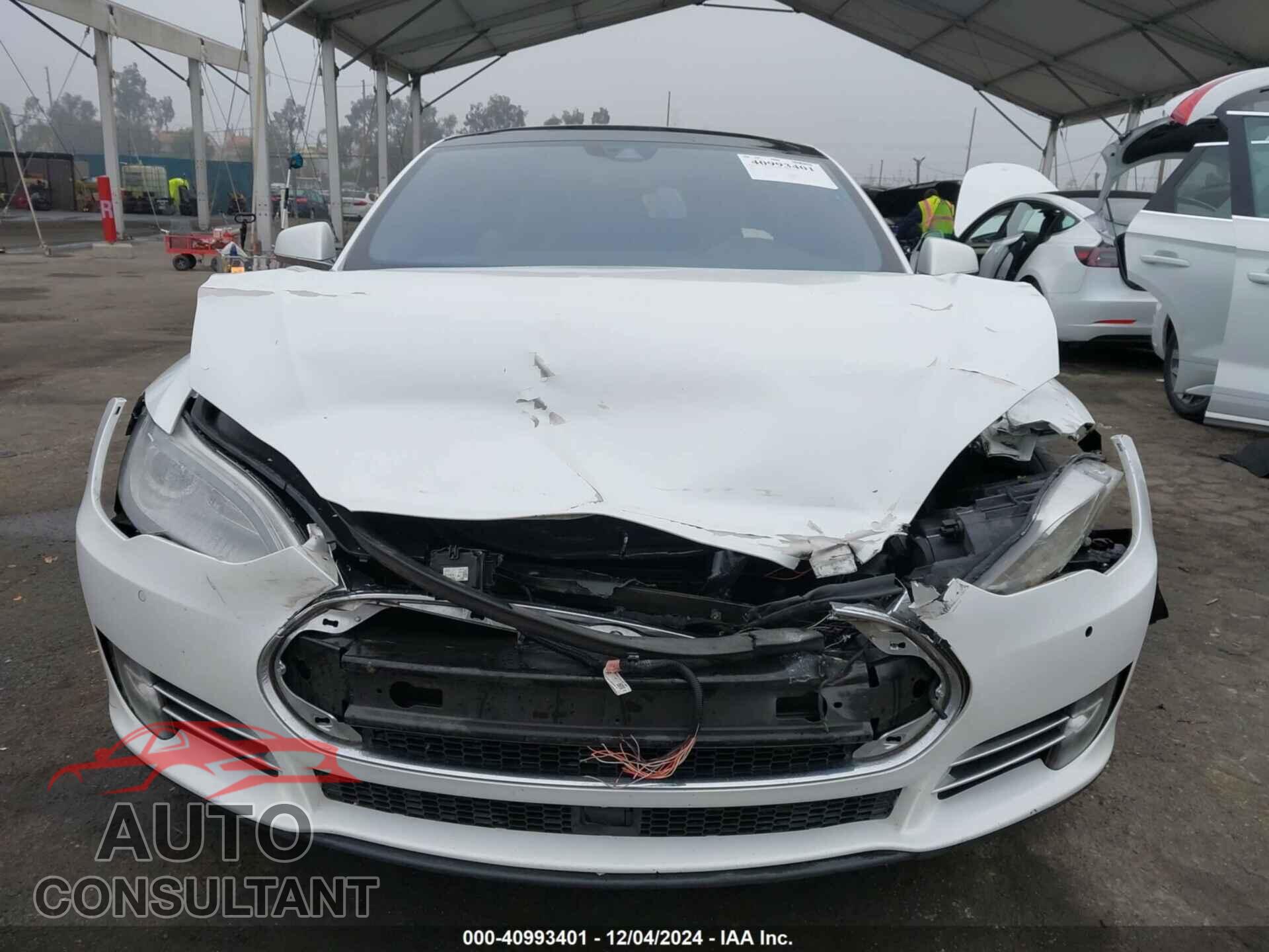 TESLA MODEL S 2015 - 5YJSA1E2XFF115849