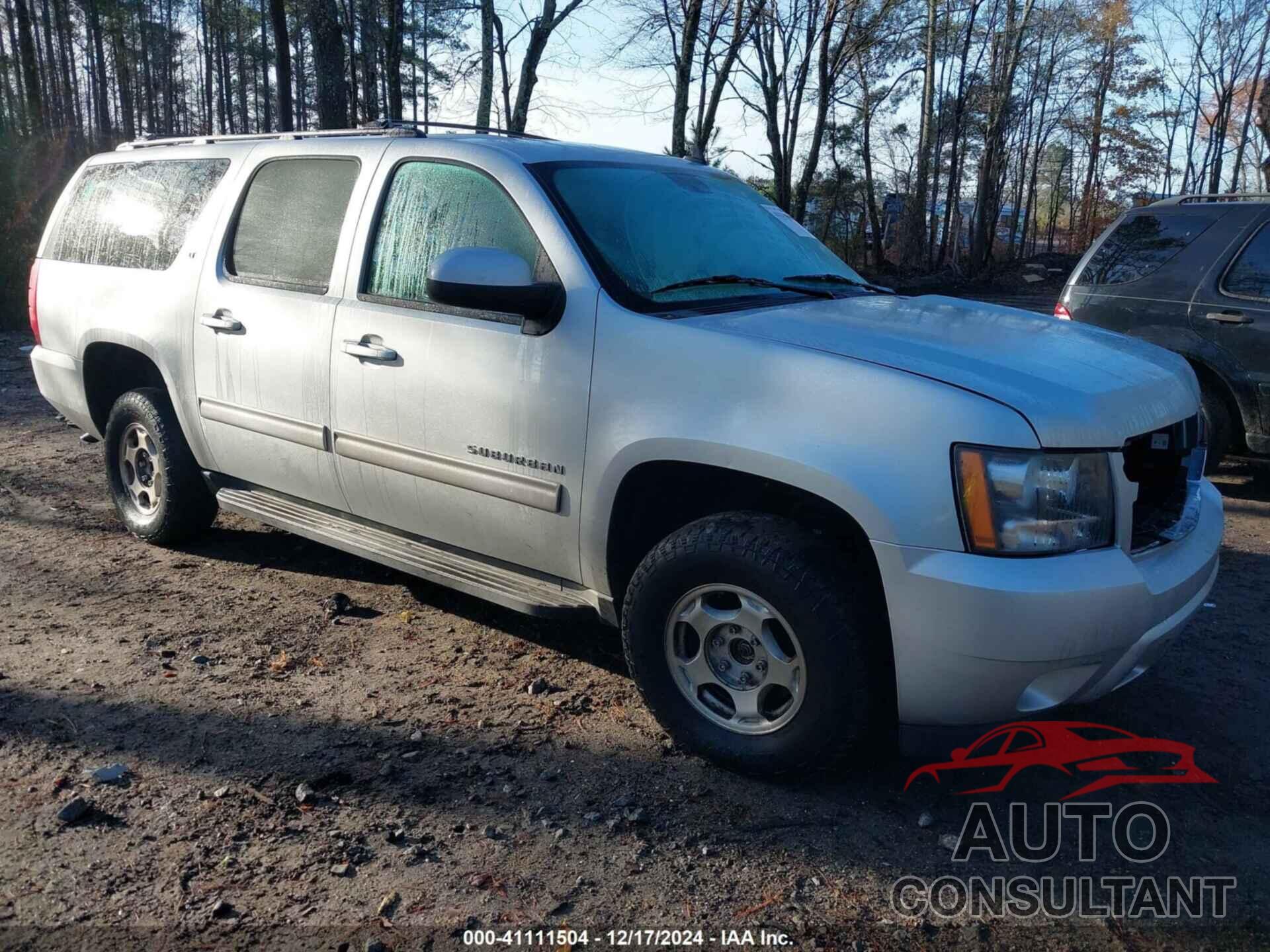 CHEVROLET SUBURBAN 1500 2012 - 1GNSKJE77CR250468