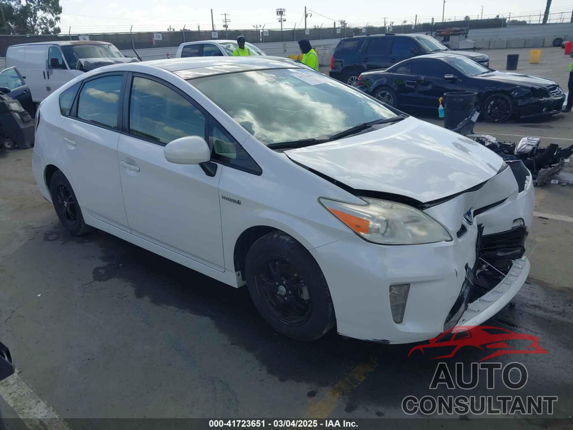 TOYOTA PRIUS 2013 - JTDKN3DUXD5643537