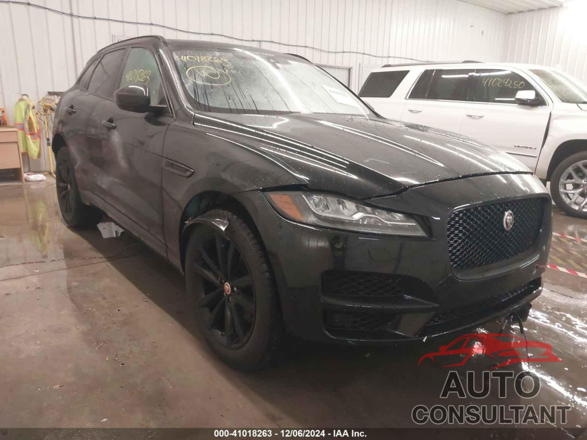 JAGUAR F-PACE 2018 - SADCK2FX1JA251374