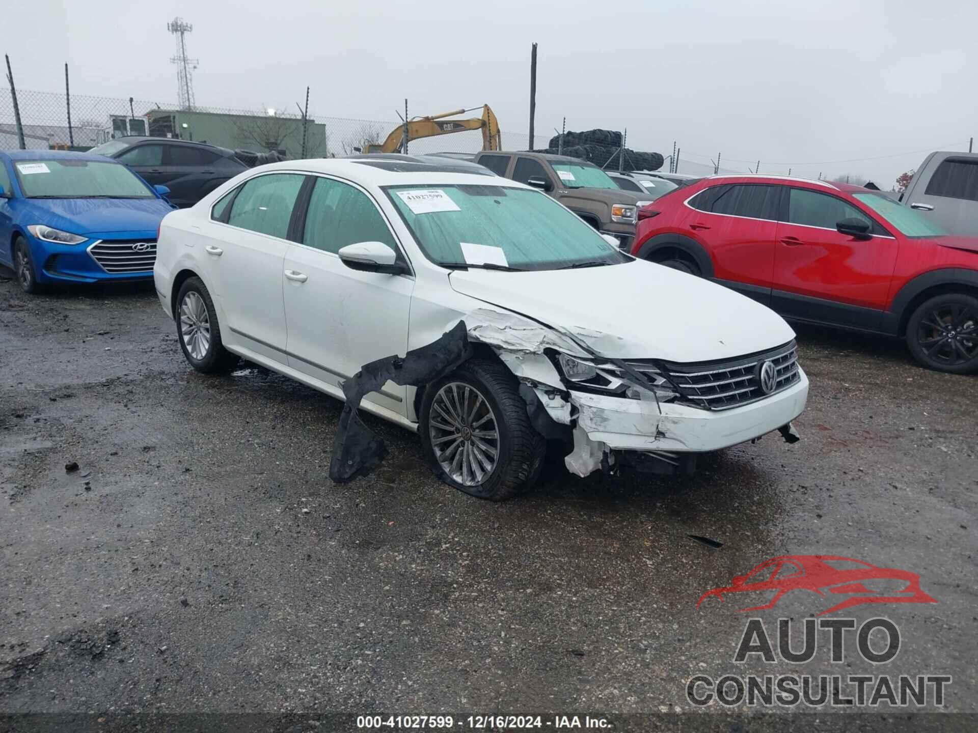 VOLKSWAGEN PASSAT 2017 - 1VWBT7A35HC035397