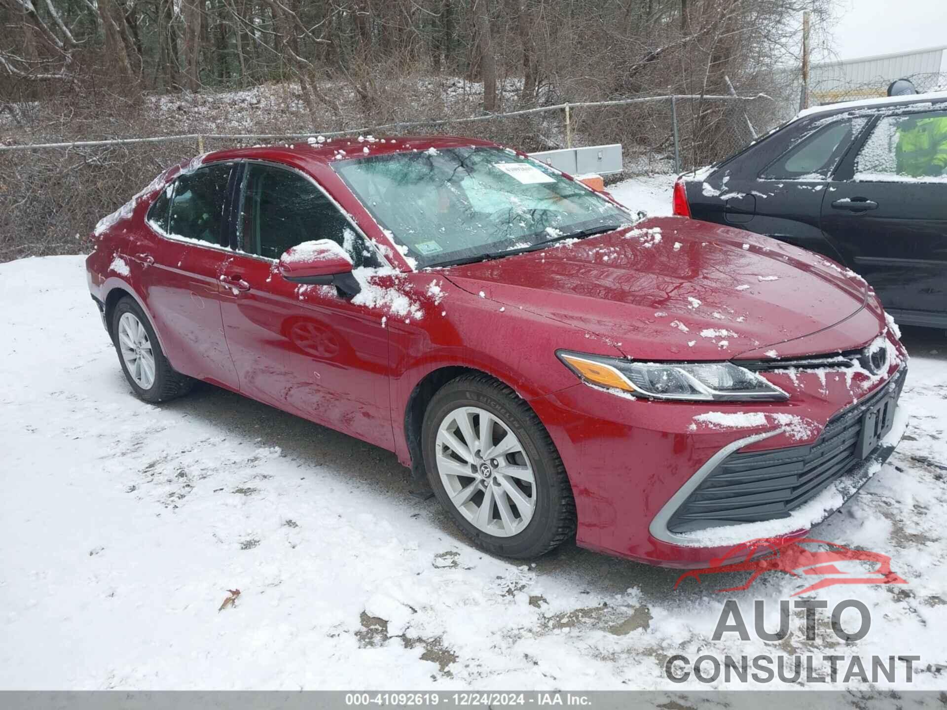 TOYOTA CAMRY 2022 - 4T1C11AK0NU650328
