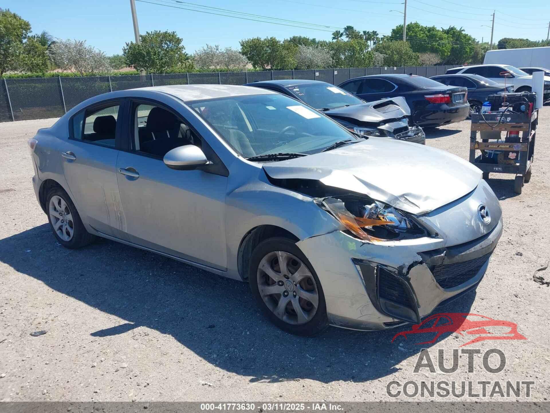 MAZDA MAZDA3 2011 - JM1BL1UF3B1479614