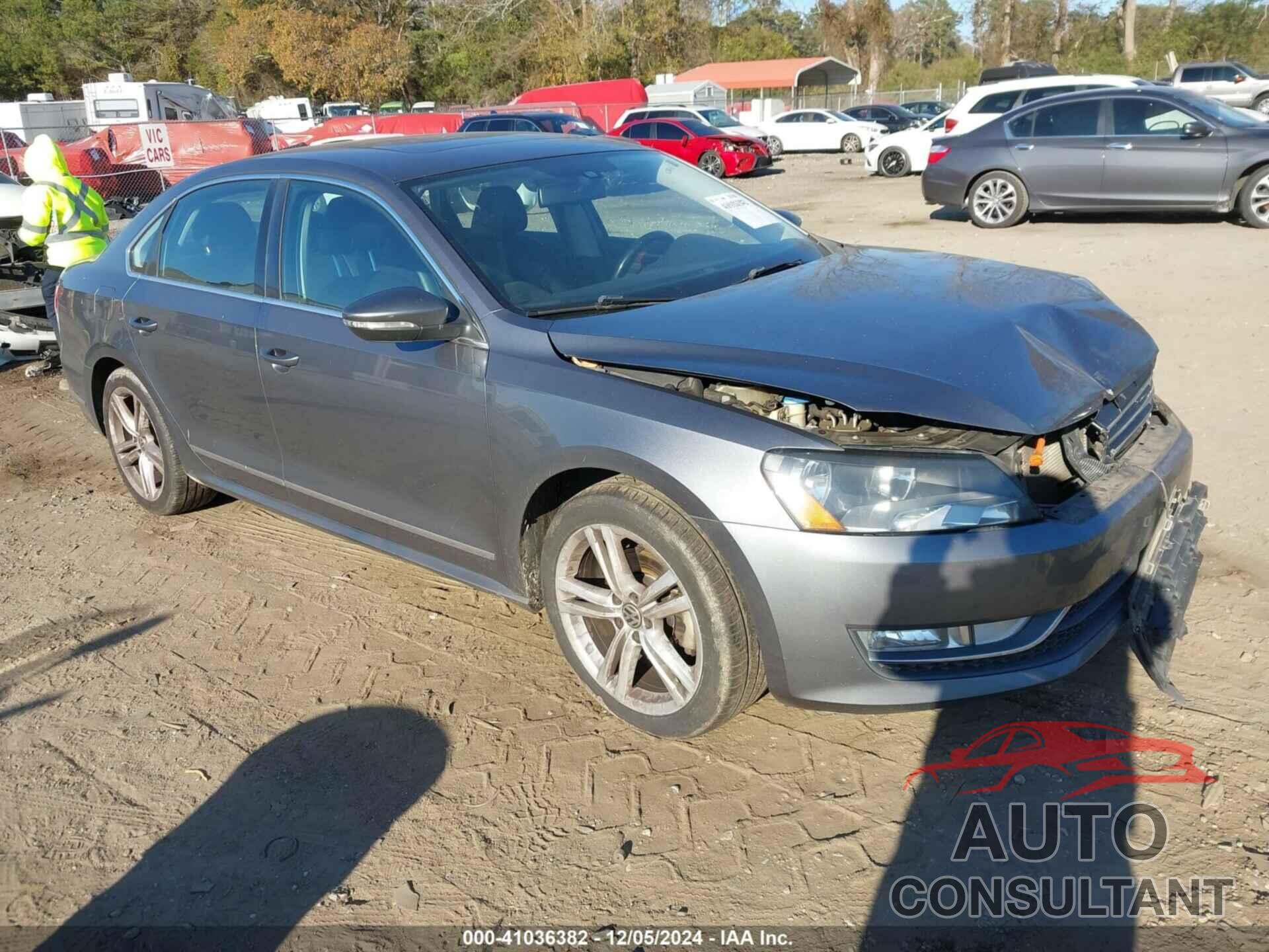 VOLKSWAGEN PASSAT 2012 - 1VWCN7A39CC043073