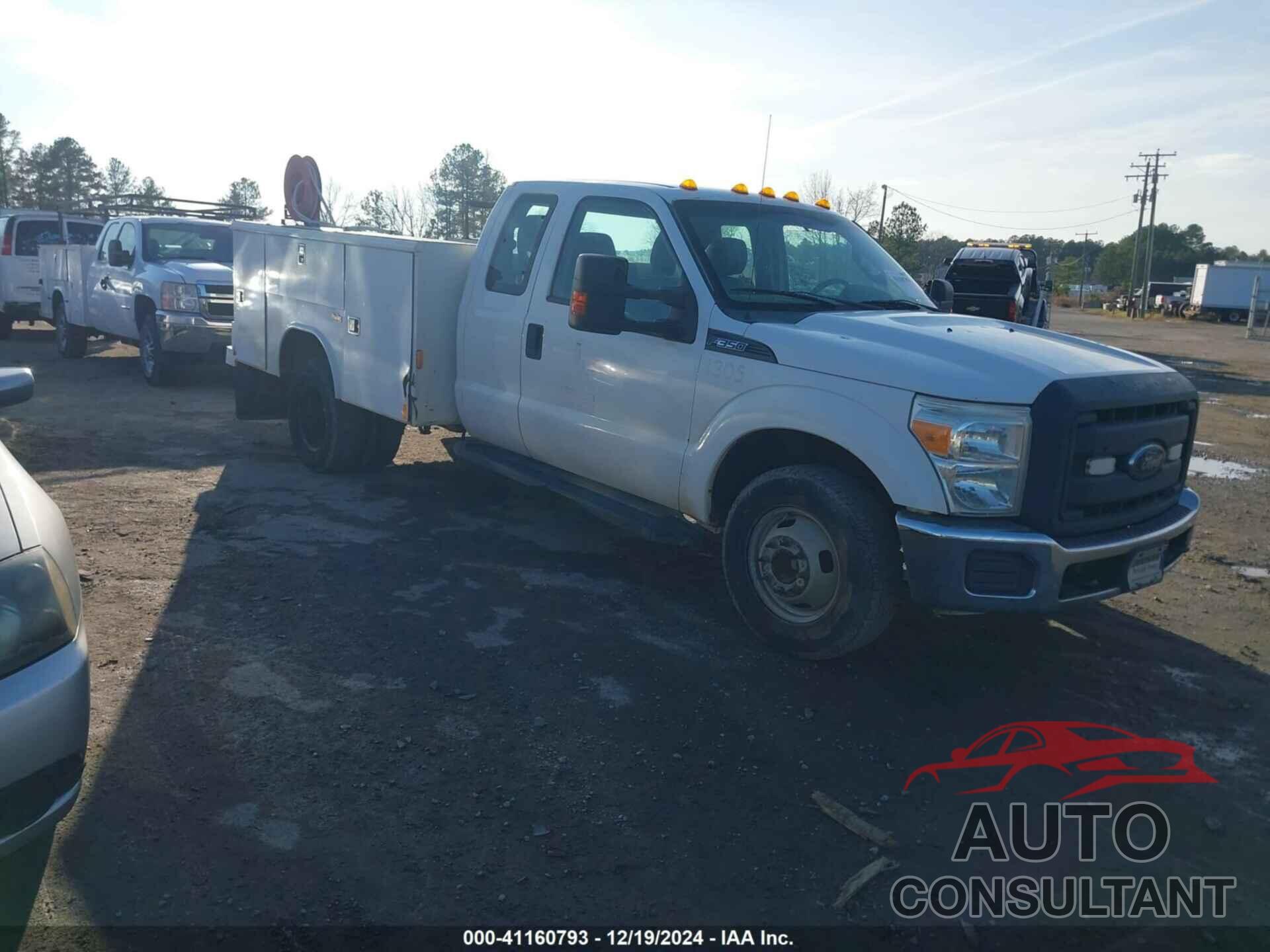 FORD F-350 CHASSIS 2013 - 1FD8X3G68DEB78222