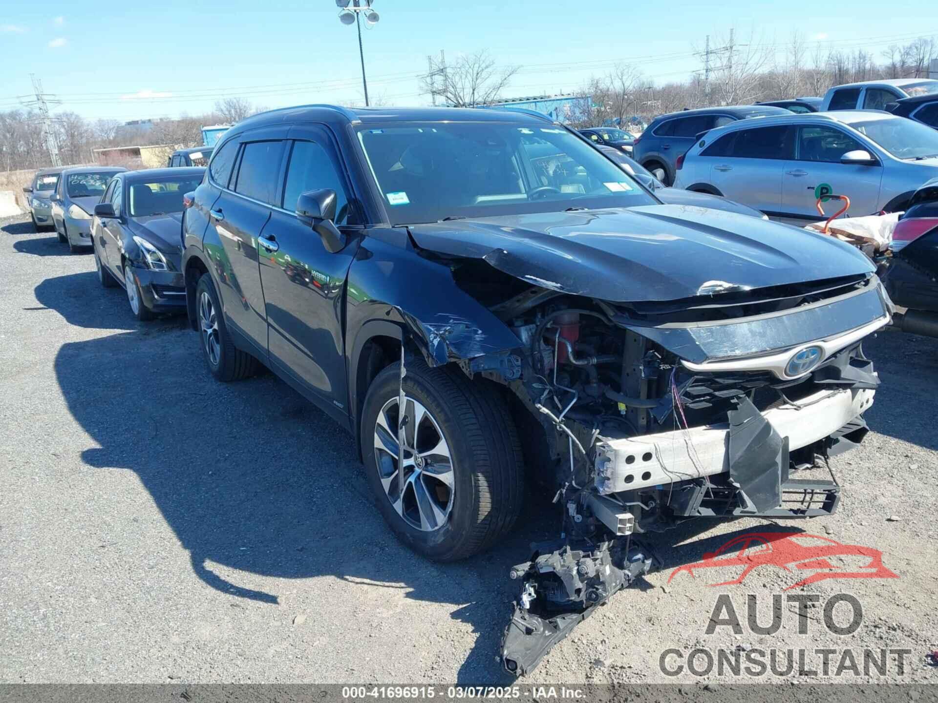 TOYOTA HIGHLANDER 2021 - 5TDGBRCH8MS039422