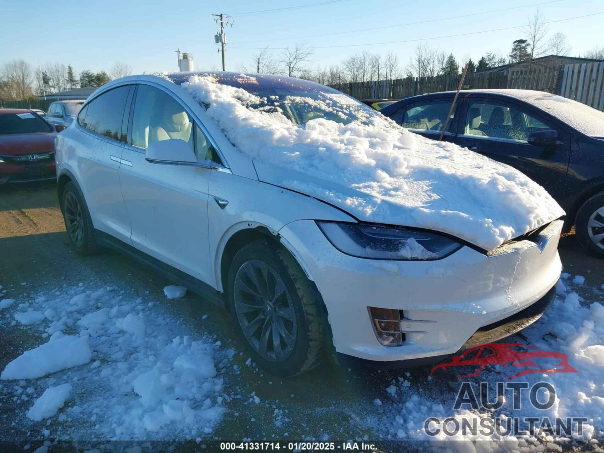 TESLA MODEL X 2018 - 5YJXCBE27JF113037