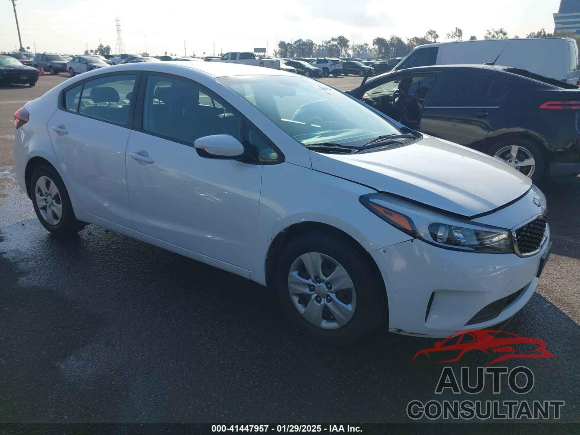 KIA FORTE 2018 - 3KPFL4A70JE211485