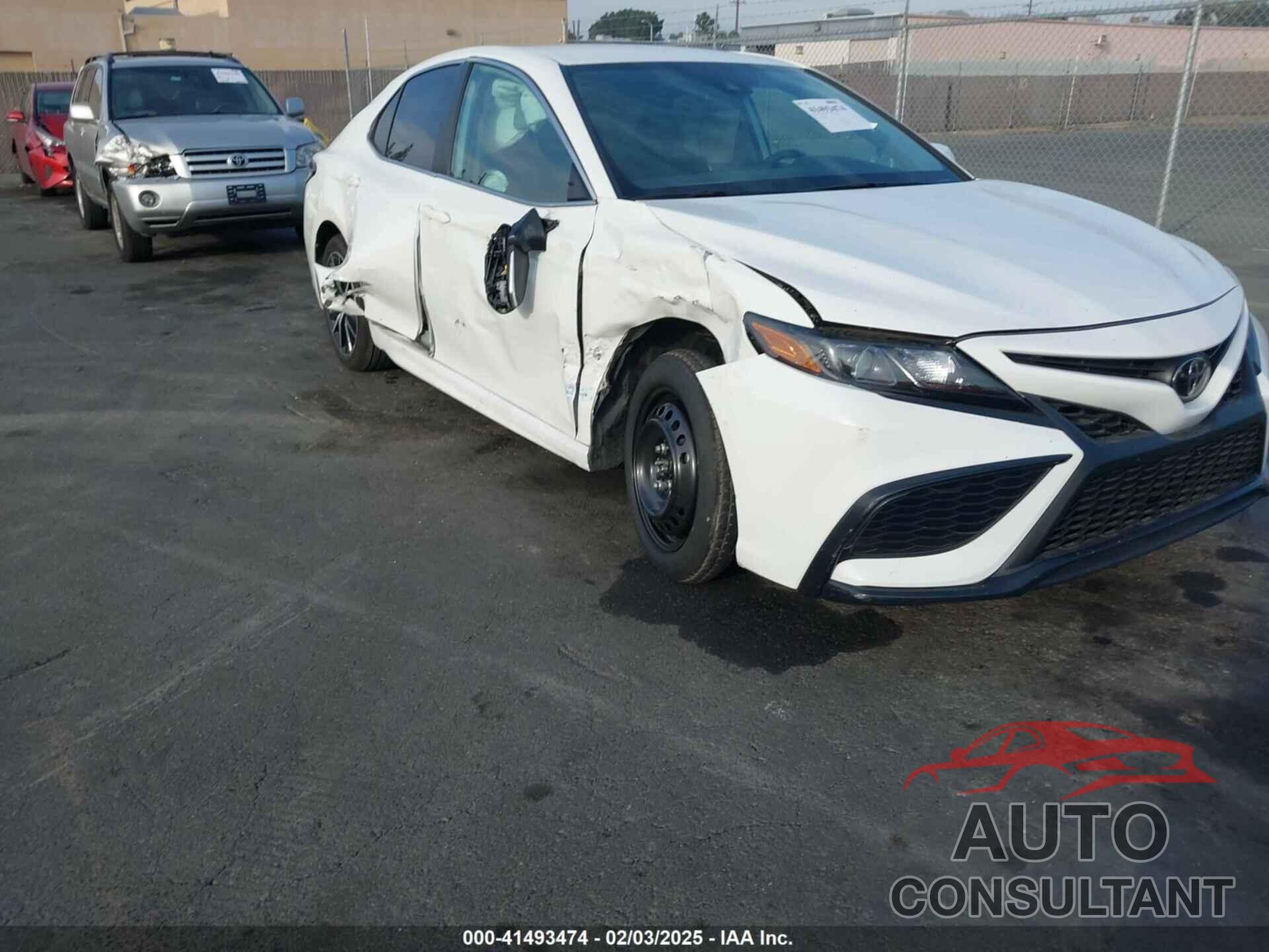 TOYOTA CAMRY 2023 - 4T1G11AK8PU799476