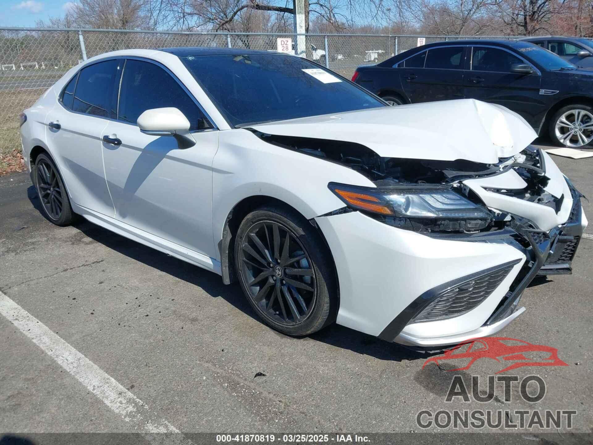 TOYOTA CAMRY 2022 - 4T1K61AK2NU707996