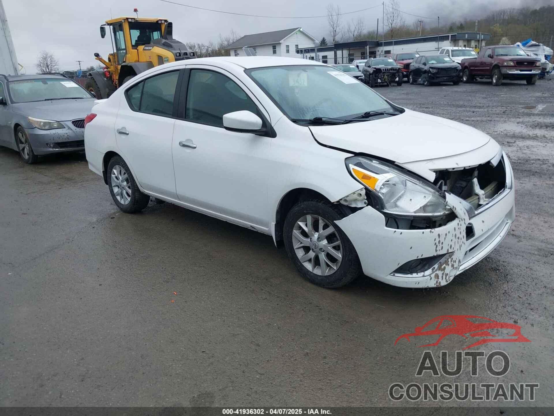 NISSAN VERSA 2017 - 3N1CN7AP8HL869305