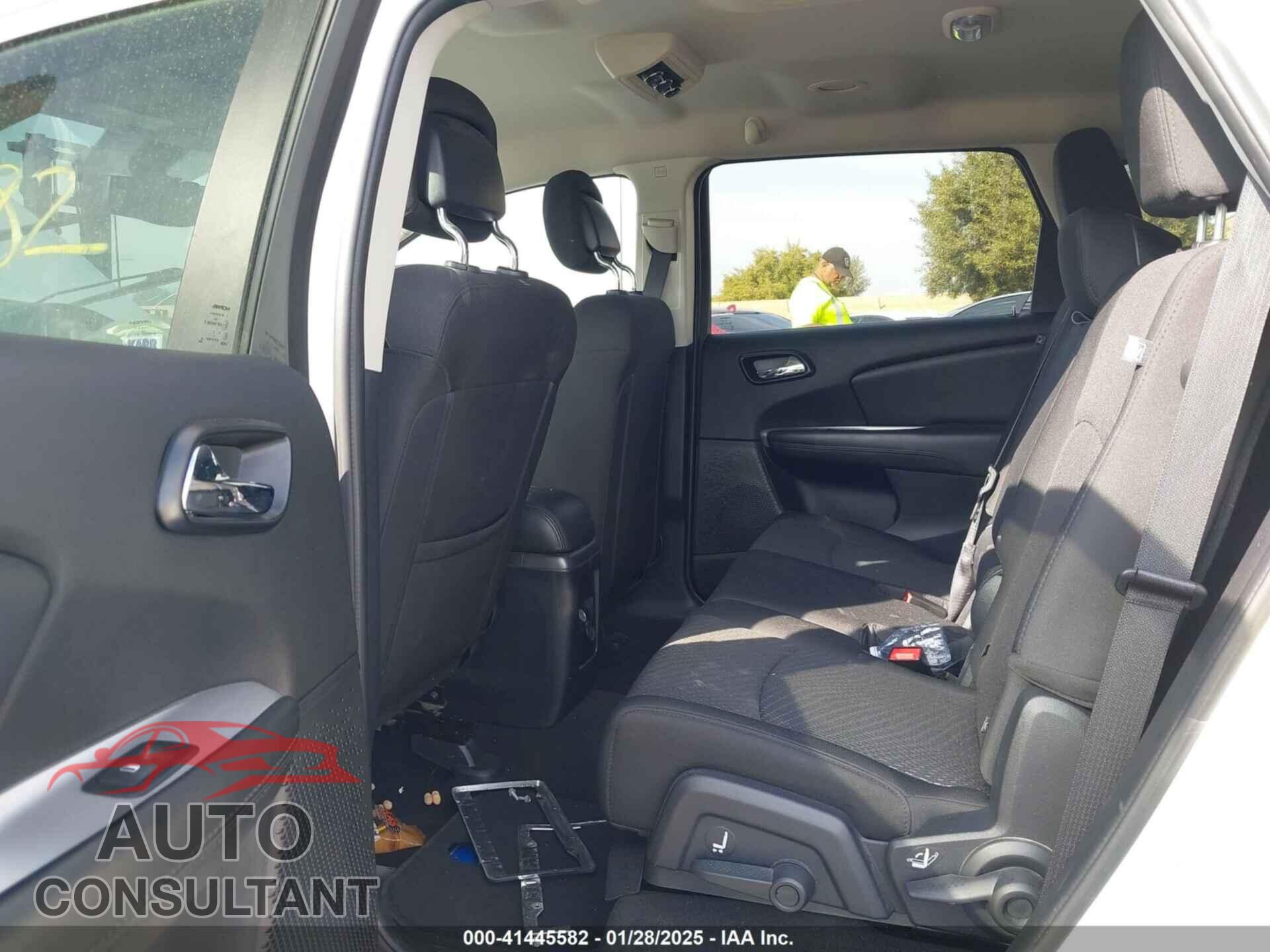 DODGE JOURNEY 2017 - 3C4PDCAB4HT559487