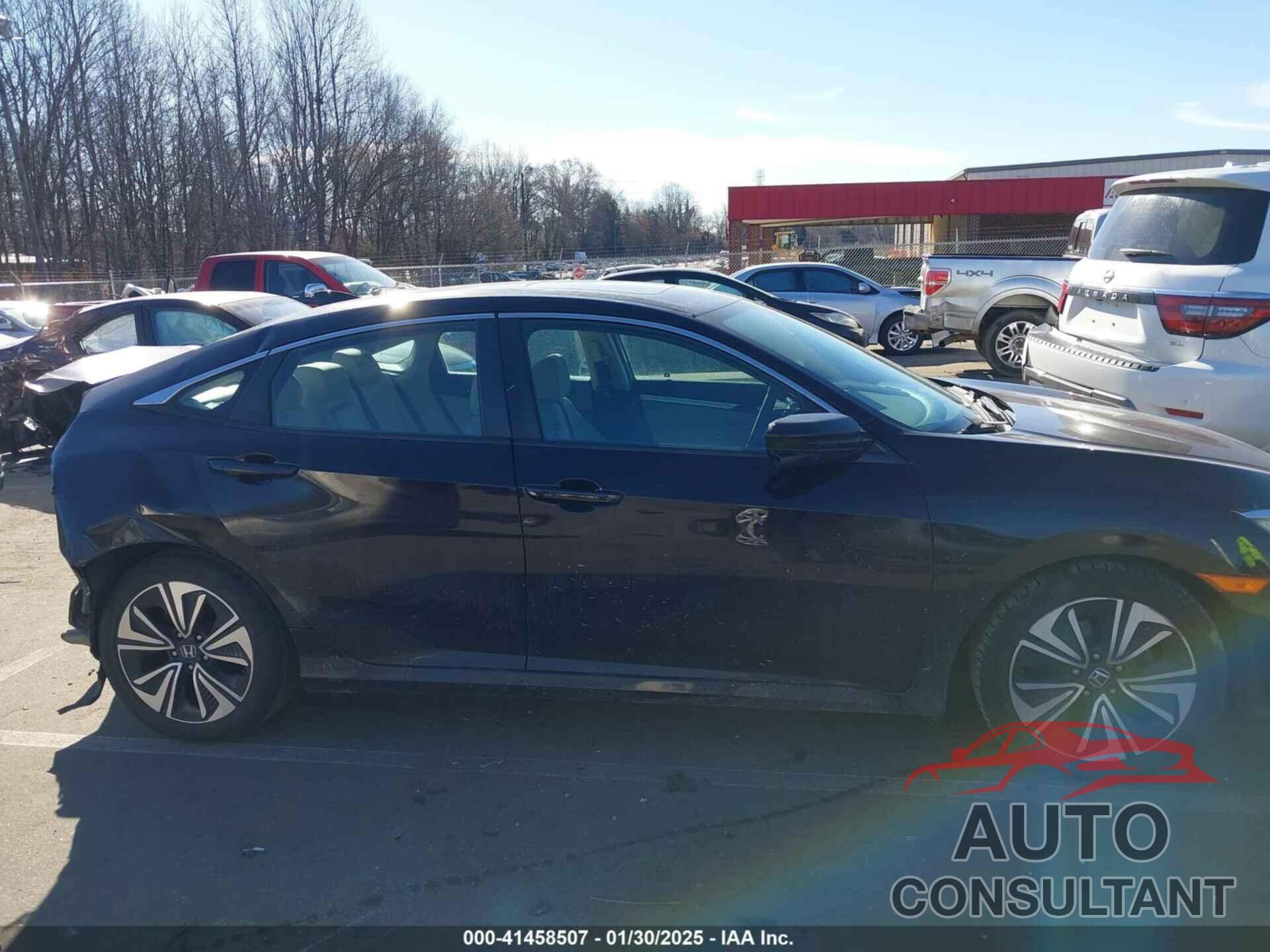 HONDA CIVIC 2017 - 19XFC1F30HE205149