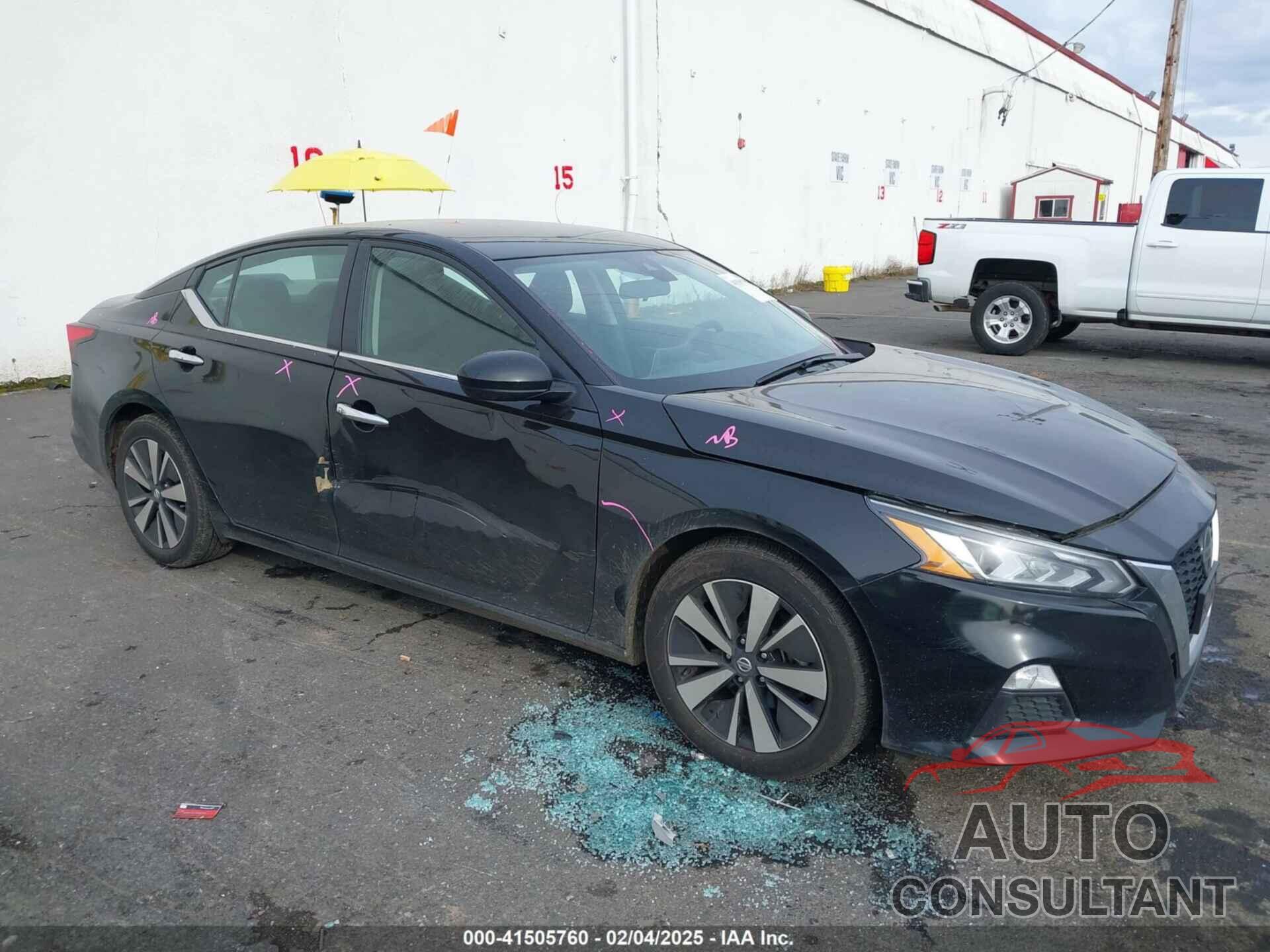 NISSAN ALTIMA 2022 - 1N4BL4DVXNN380445