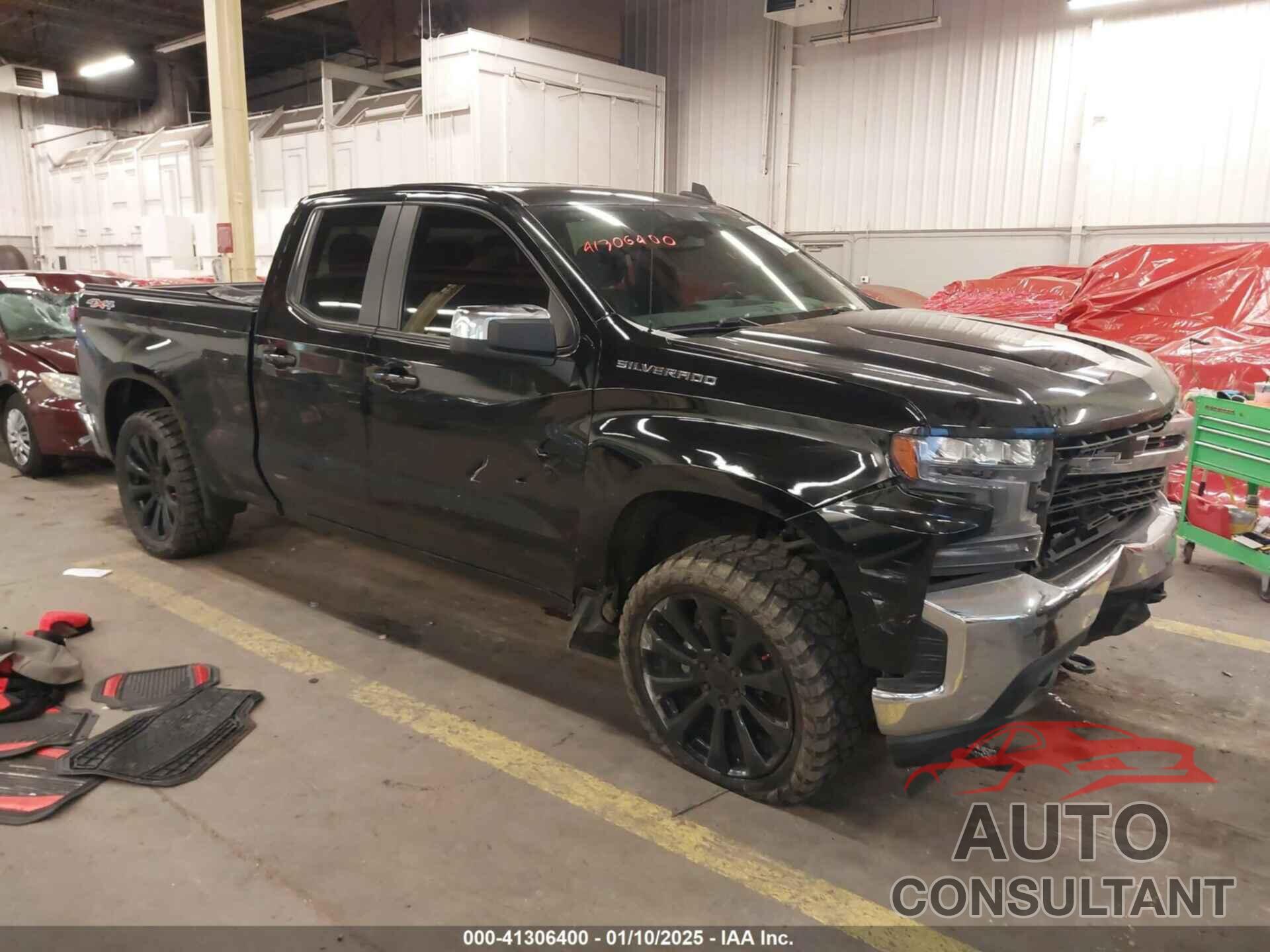 CHEVROLET SILVERADO 1500 2020 - 1GCRYDED9LZ130393