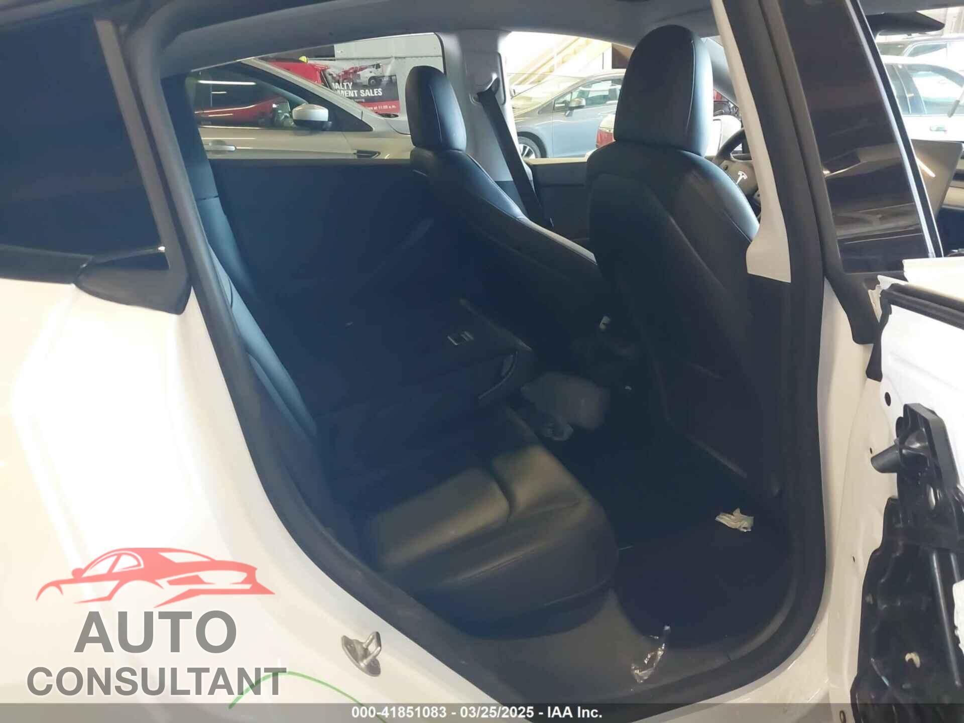 TESLA MODEL Y 2021 - 5YJYGDEF4MF263473
