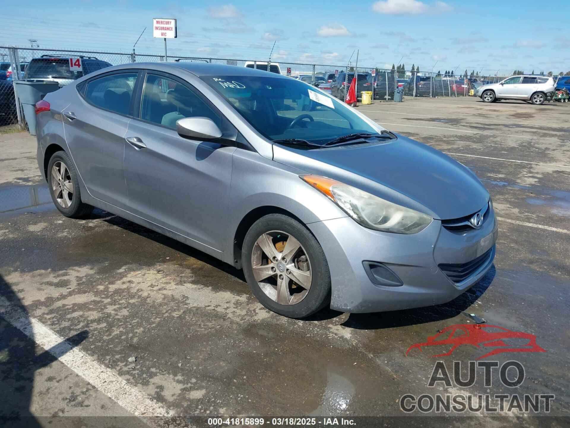 HYUNDAI ELANTRA 2013 - KMHDH4AE4DU724716