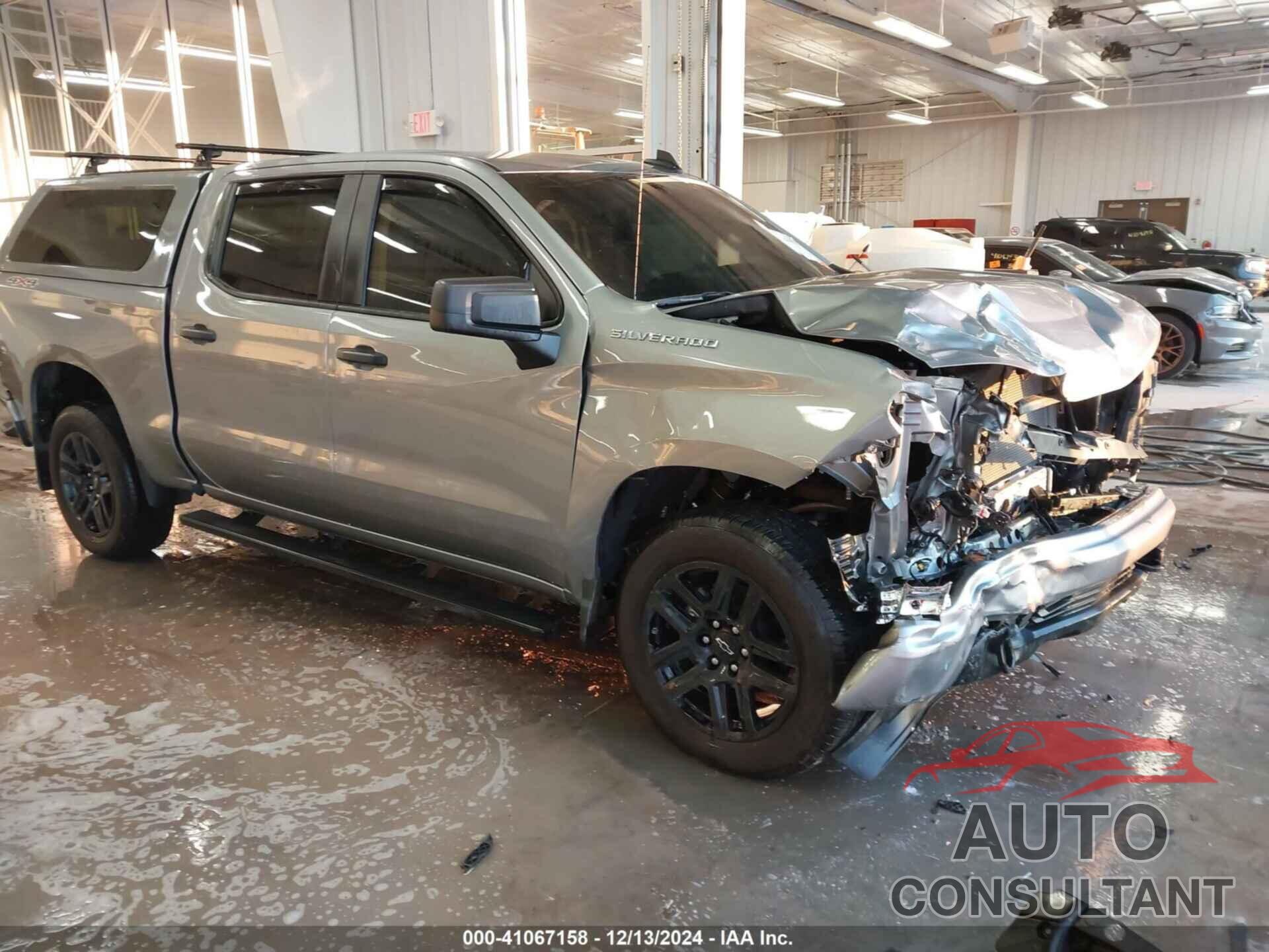 CHEVROLET SILVERADO 1500 2023 - 1GCPDBEK6PZ291179