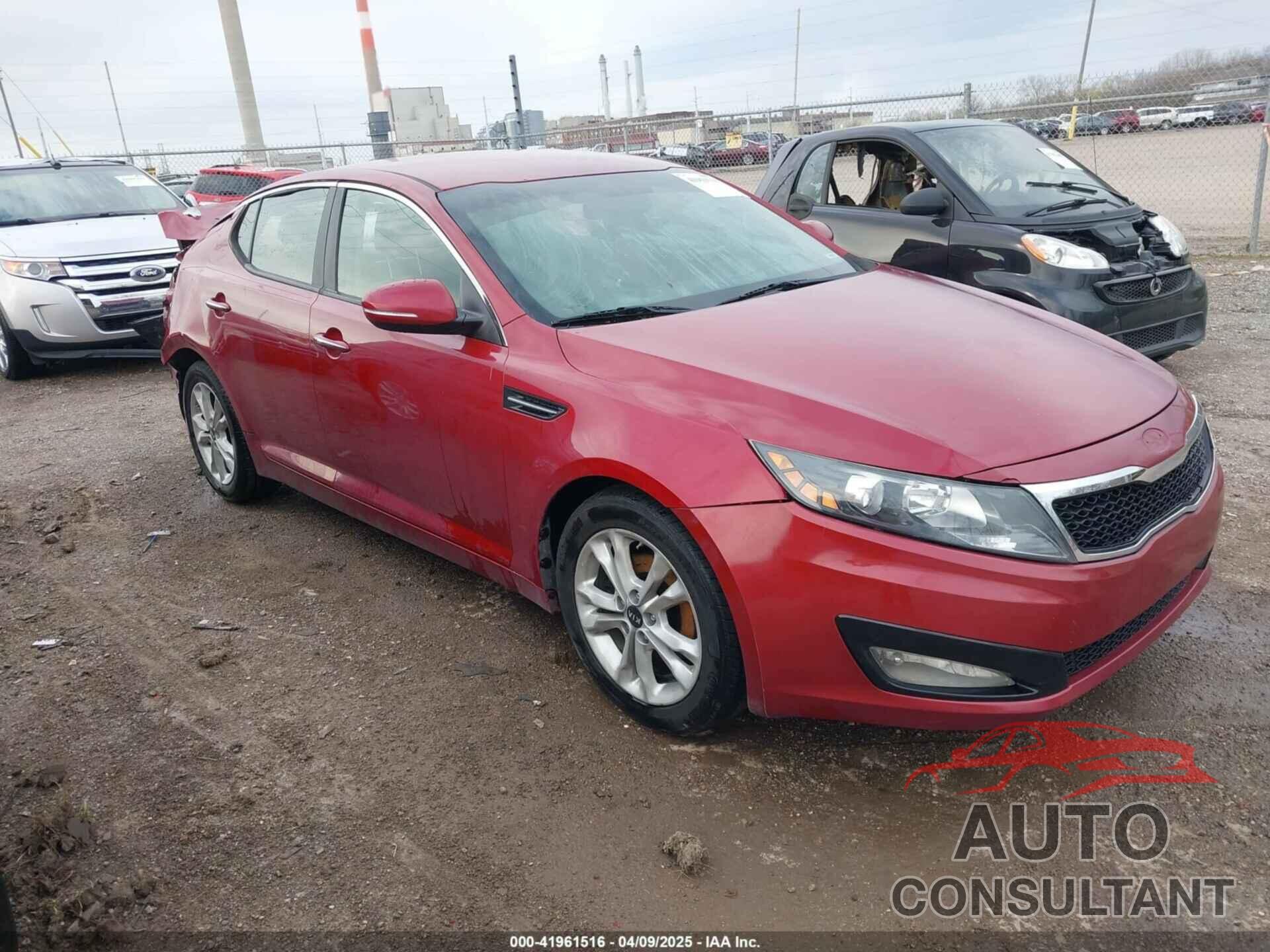 KIA OPTIMA 2011 - KNAGN4A7XB5069820