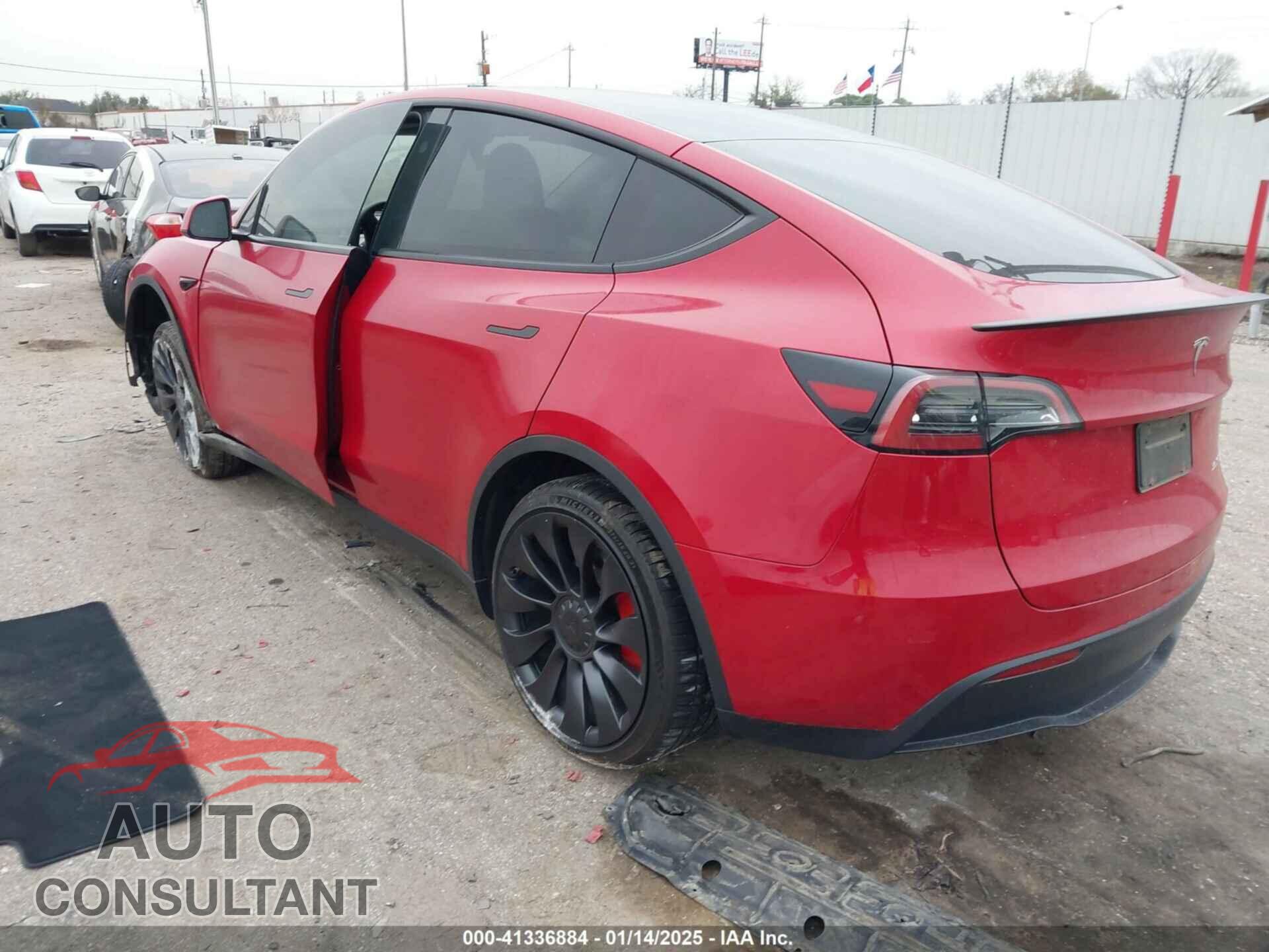 TESLA MODEL Y 2023 - 7SAYGDEF2PF861245