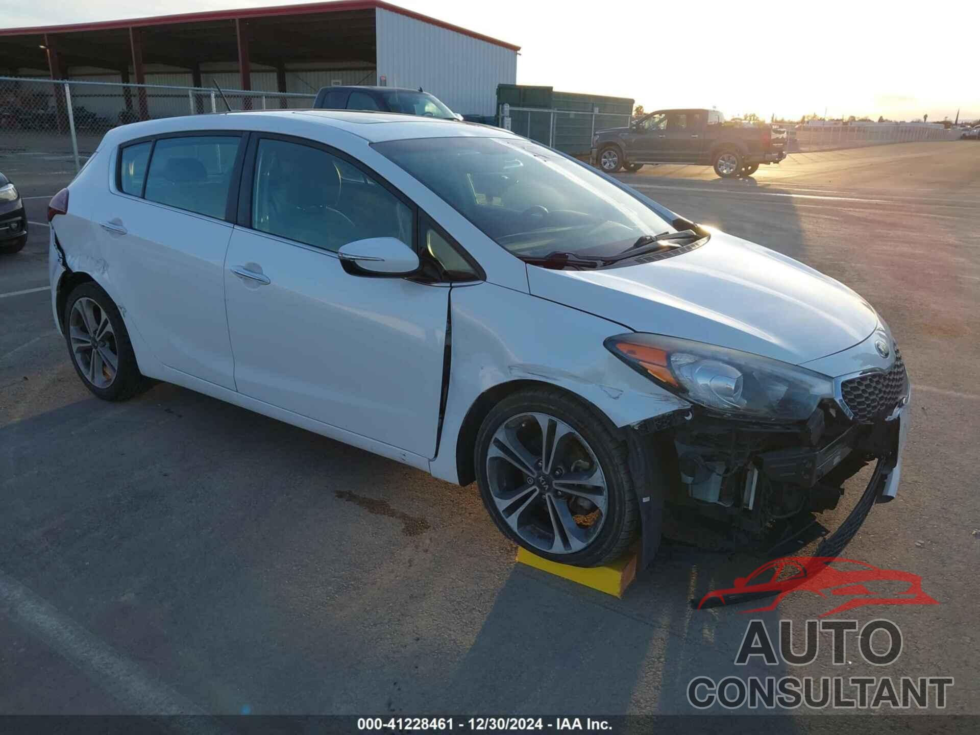 KIA FORTE 2016 - KNAFX5A81G5633558