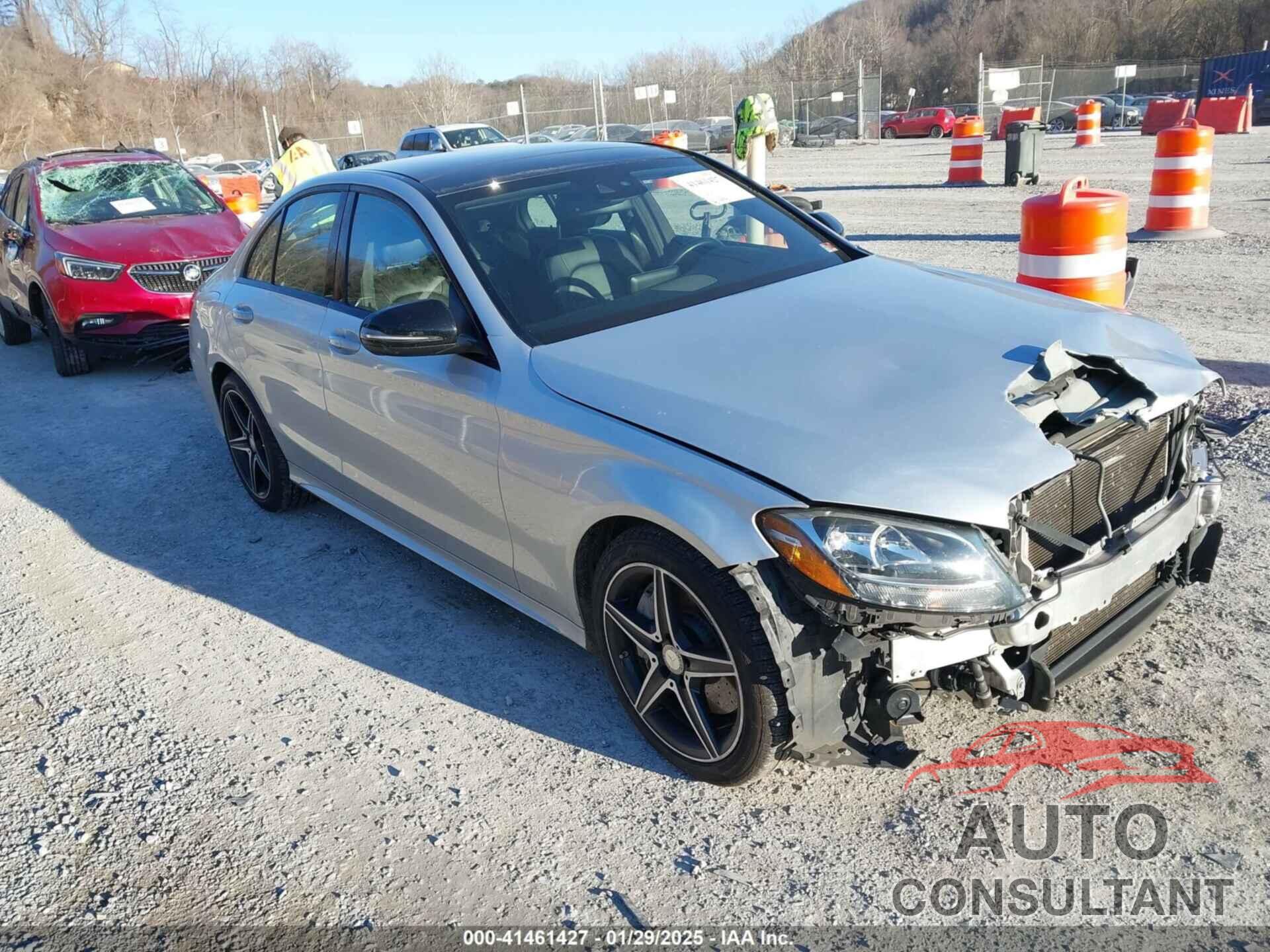 MERCEDES-BENZ C 300 2016 - 55SWF4KB8GU132285