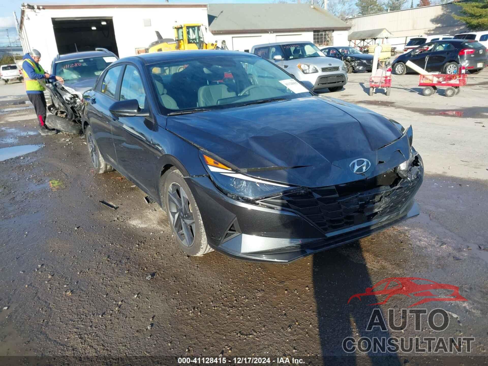 HYUNDAI ELANTRA 2023 - 5NPLS4AG2PH097094