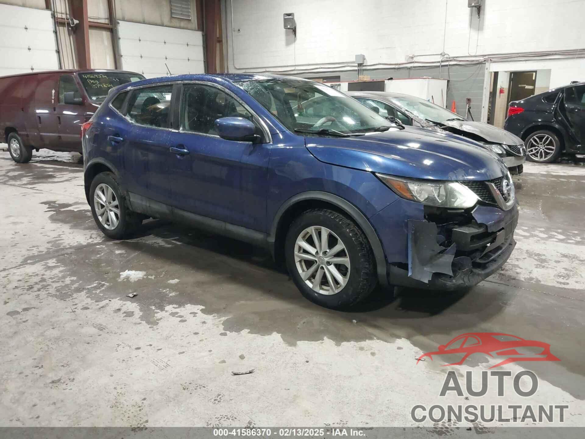 NISSAN ROGUE SPORT 2018 - JN1BJ1CR5JW201304