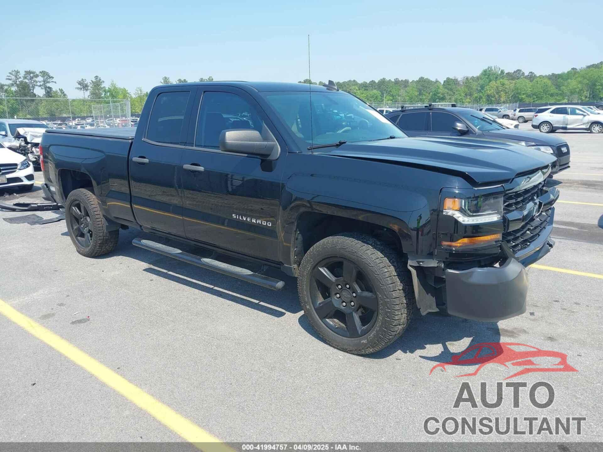 CHEVROLET SILVERADO 1500 2017 - 1GCRCNEH0HZ293934