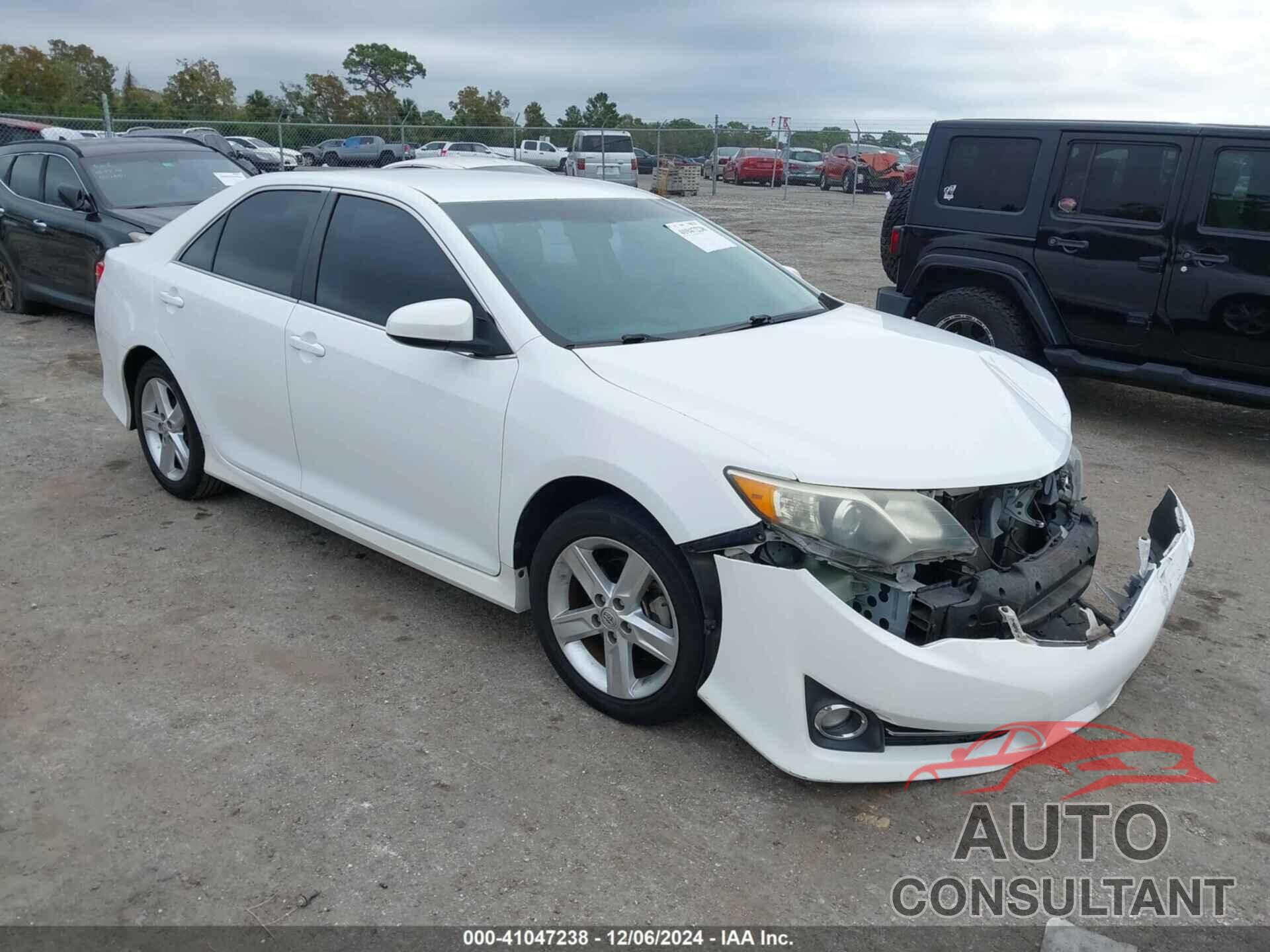 TOYOTA CAMRY 2014 - 4T1BF1FK2EU390889