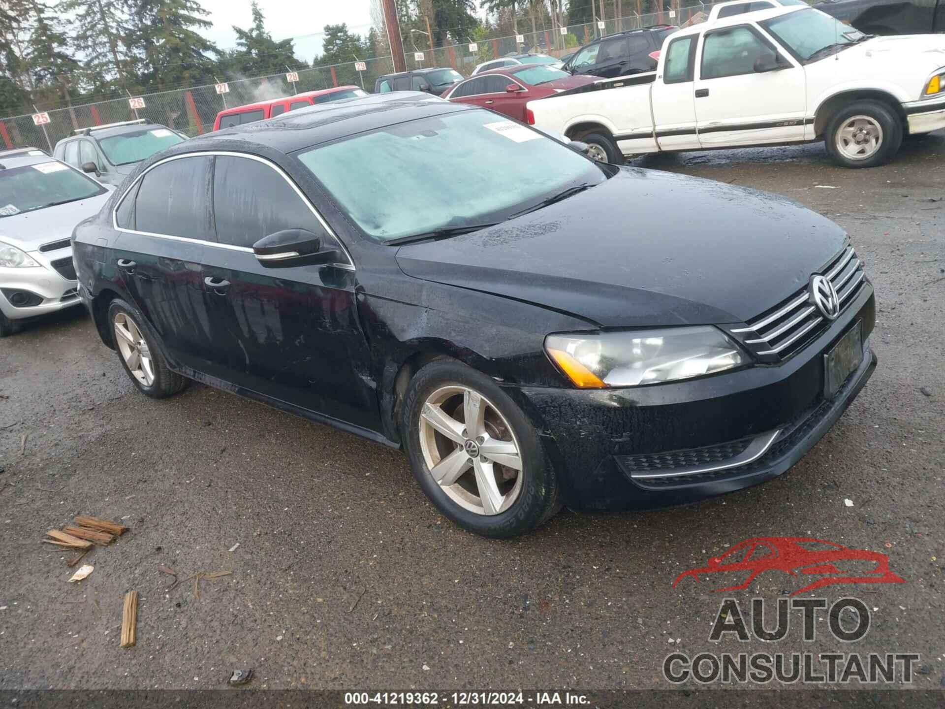 VOLKSWAGEN PASSAT 2013 - 1VWBP7A32DC097516