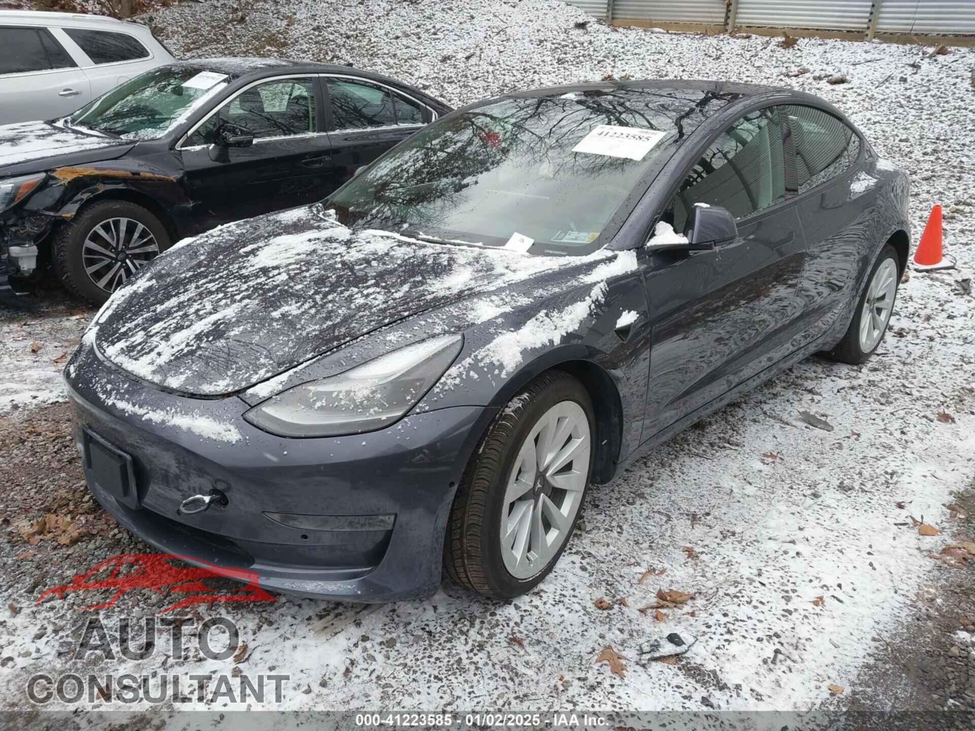 TESLA MODEL 3 2021 - 5YJ3E1EB3MF980295