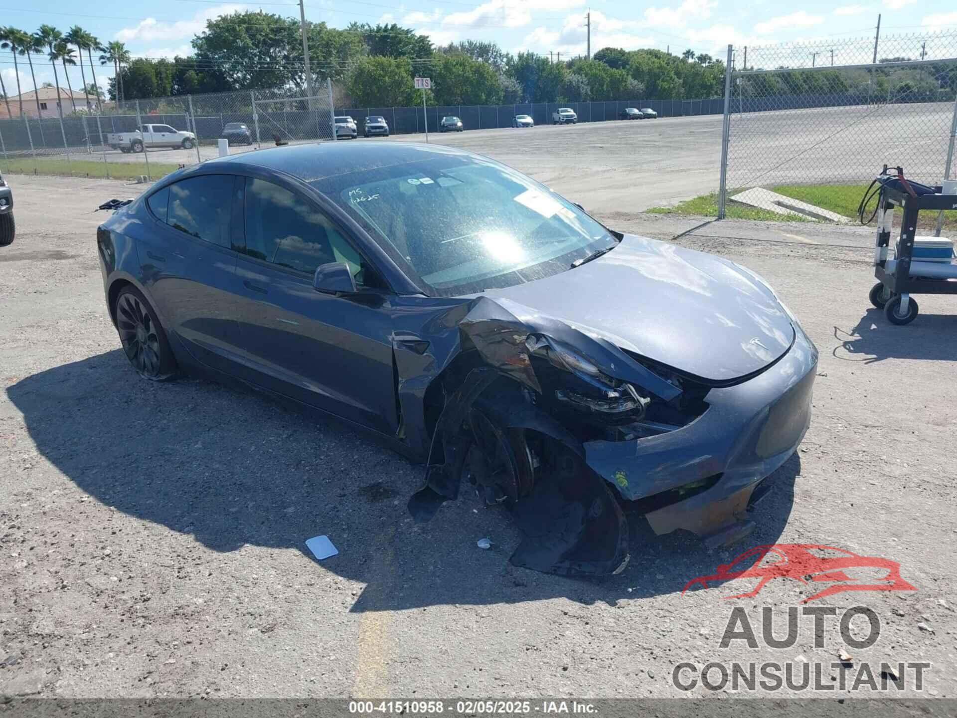 TESLA MODEL 3 2023 - 5YJ3E1EC3PF696730