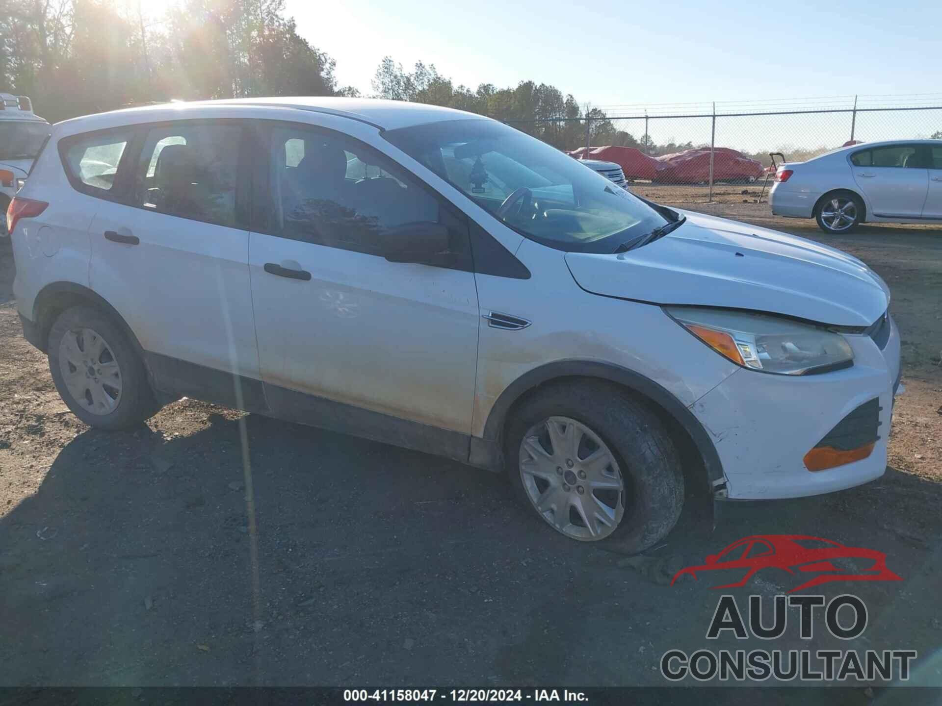 FORD ESCAPE 2013 - 1FMCU0F77DUB60375