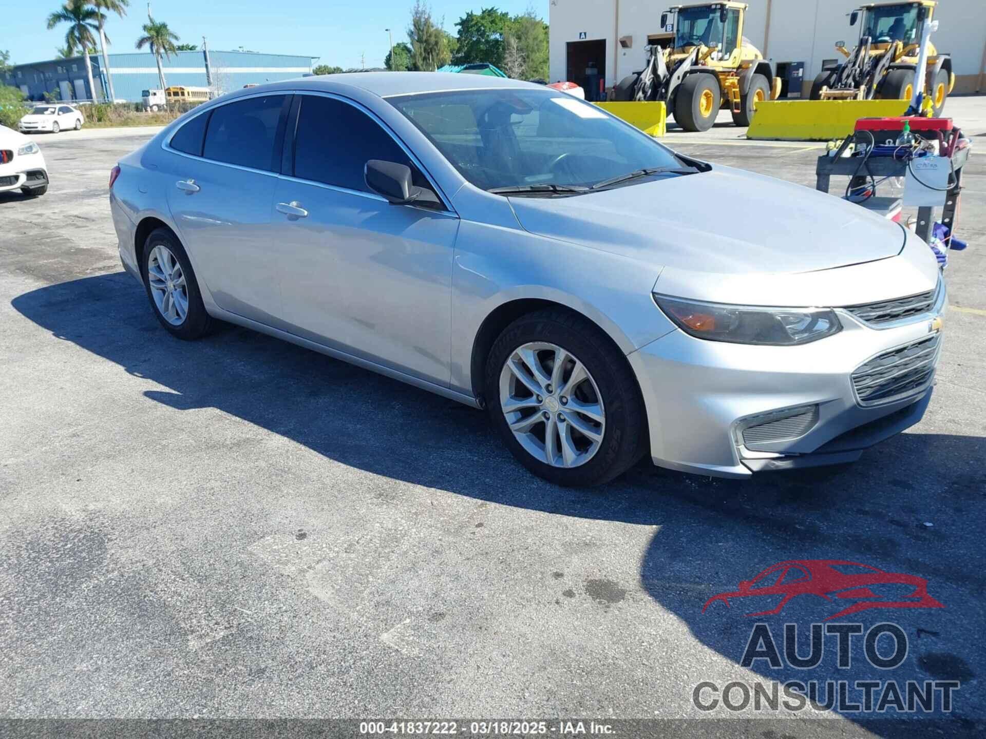 CHEVROLET MALIBU 2017 - 1G1ZE5ST2HF215541
