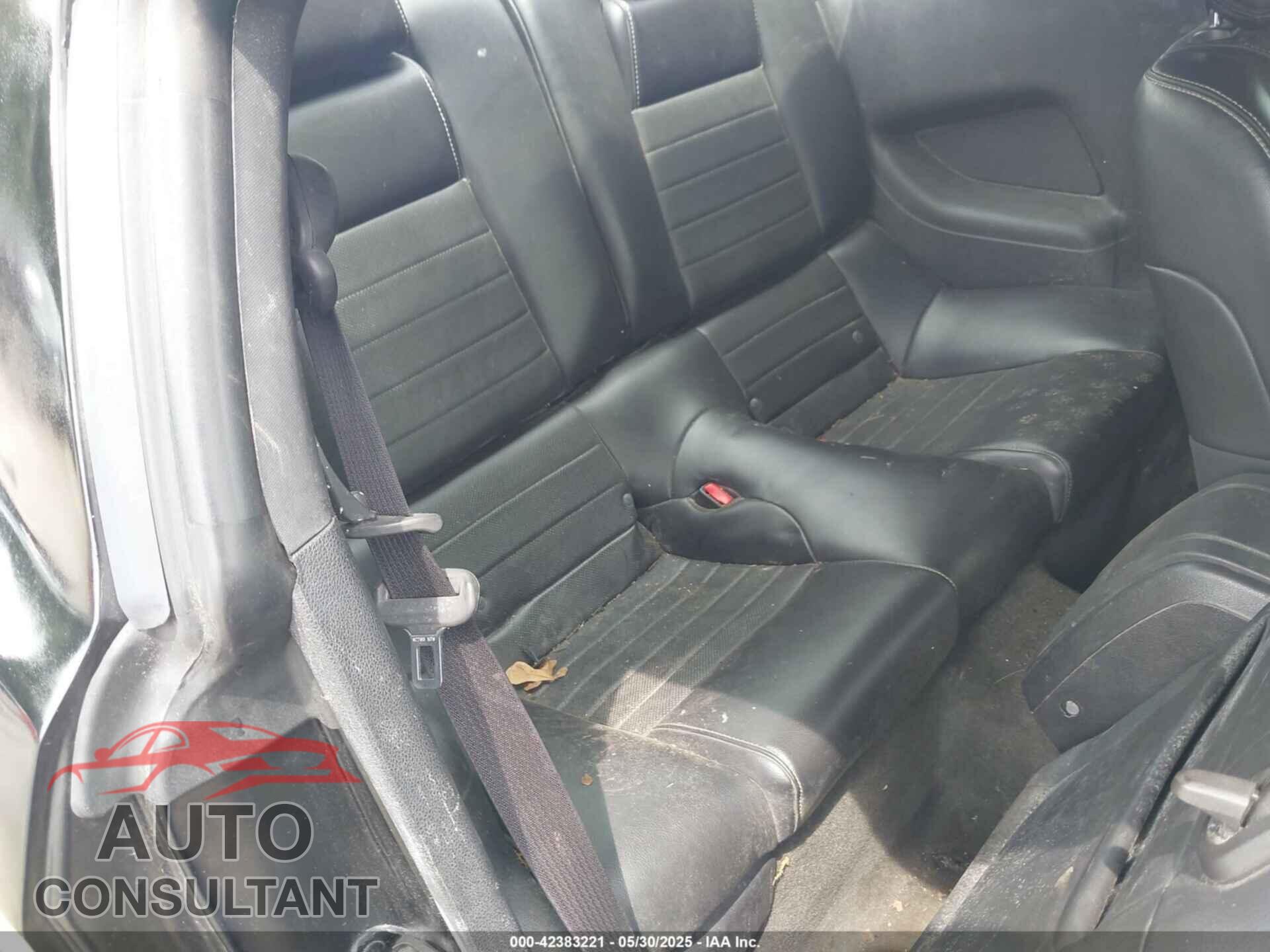 FORD MUSTANG 2014 - 1ZVBP8AM3E5244110