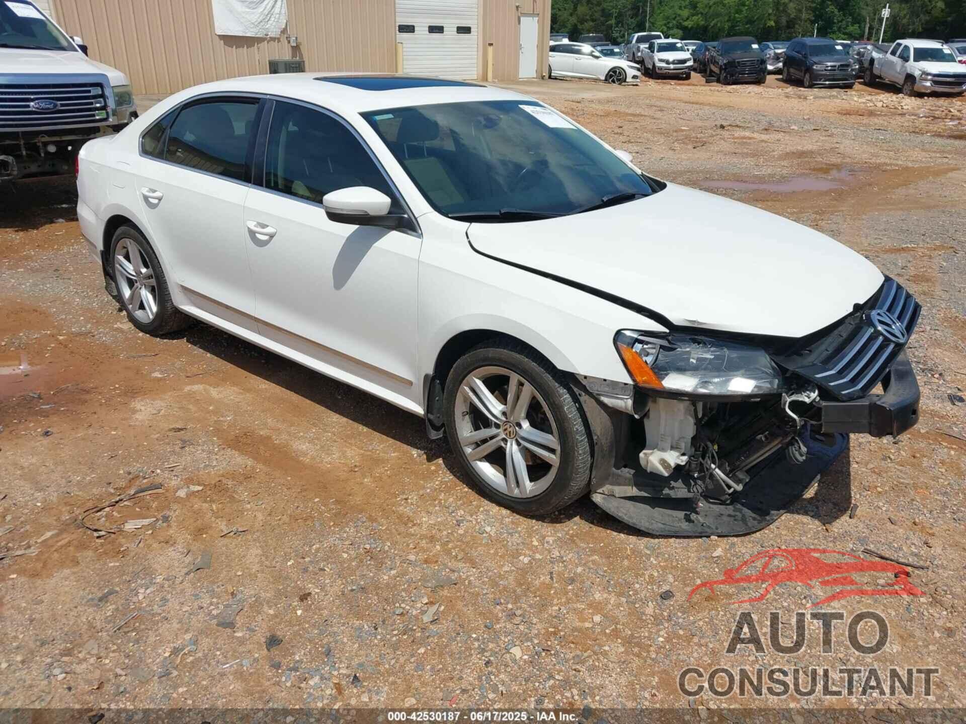 VOLKSWAGEN PASSAT 2015 - 1VWBT7A37FC072979