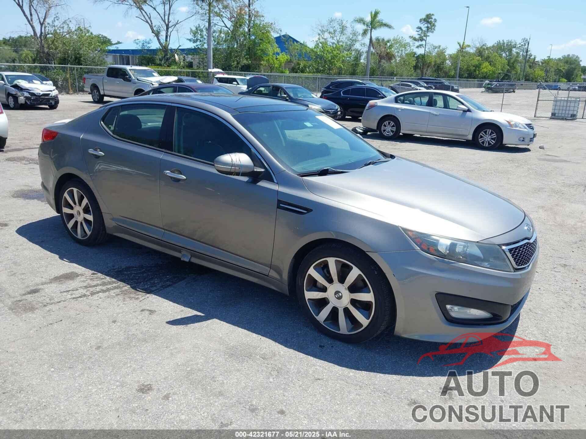 KIA OPTIMA 2012 - 5XXGR4A6XCG062233
