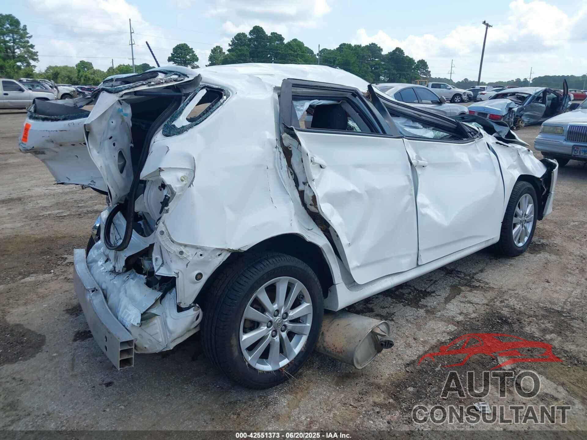 TOYOTA MATRIX 2010 - 2T1KU4EE9AC372193