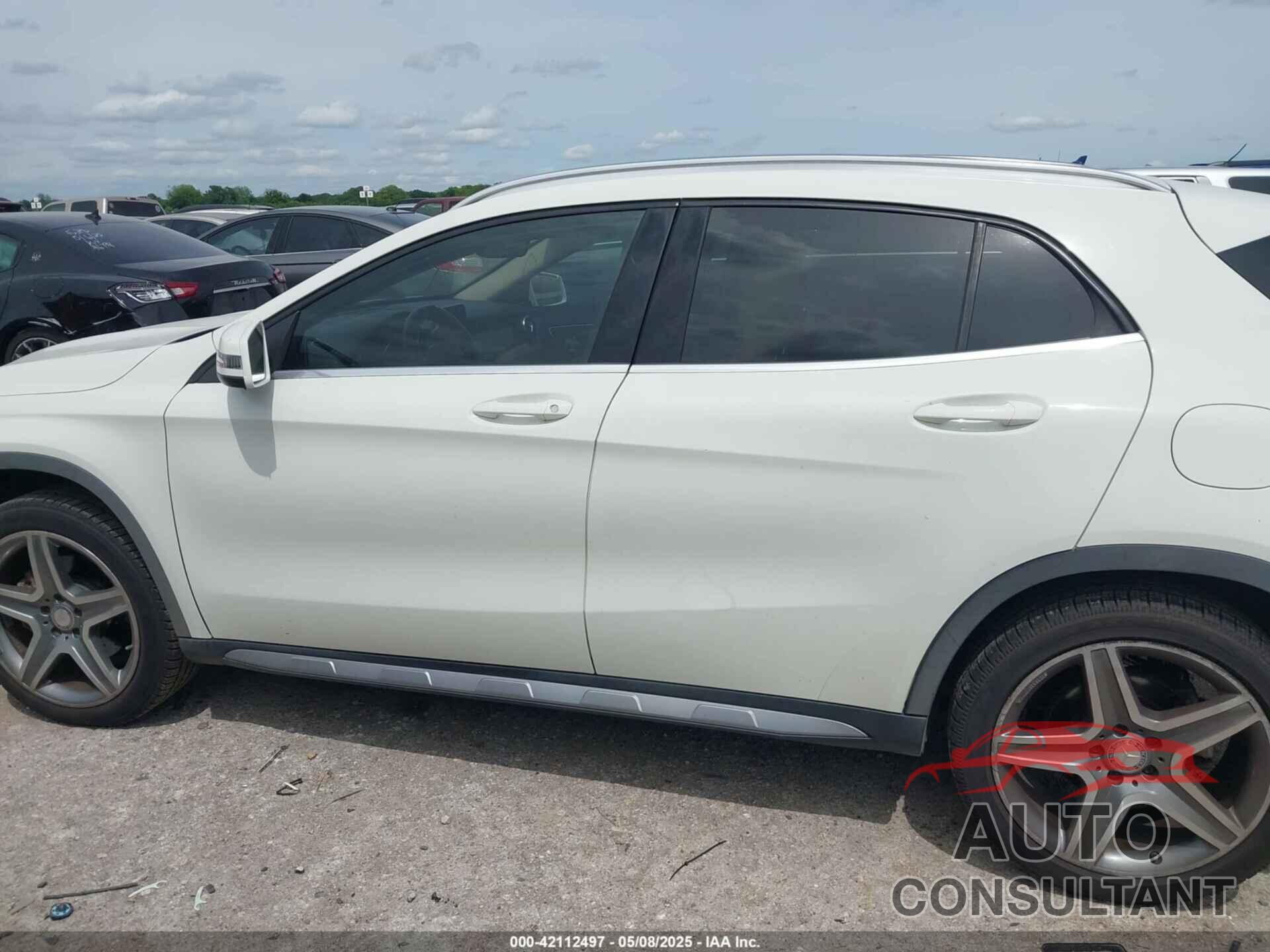 MERCEDES-BENZ GLA 250 2015 - WDCTG4GB6FJ075399