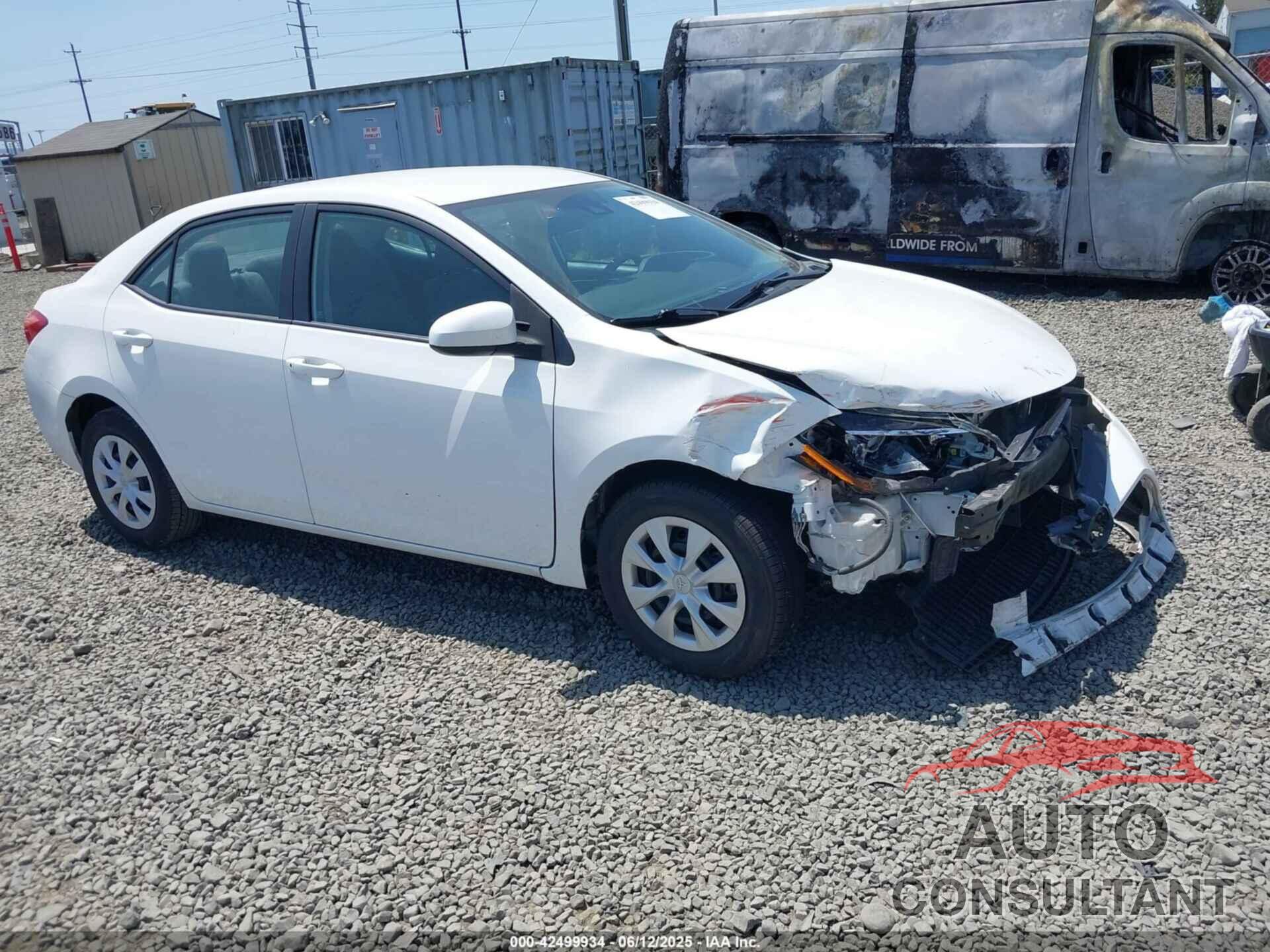 TOYOTA COROLLA 2018 - 2T1BURHE5JC064267