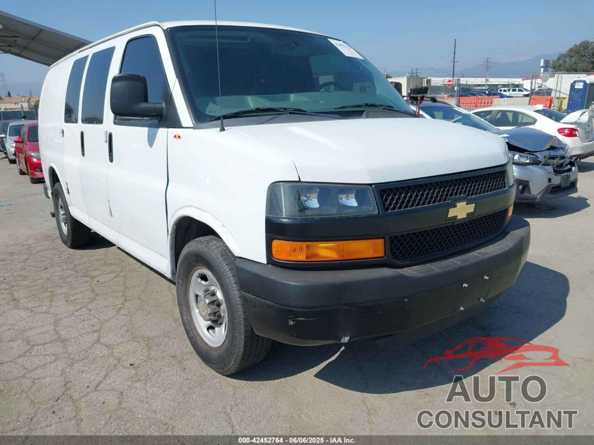 CHEVROLET EXPRESS 2500 2013 - 1GCWGFCB8D1902532