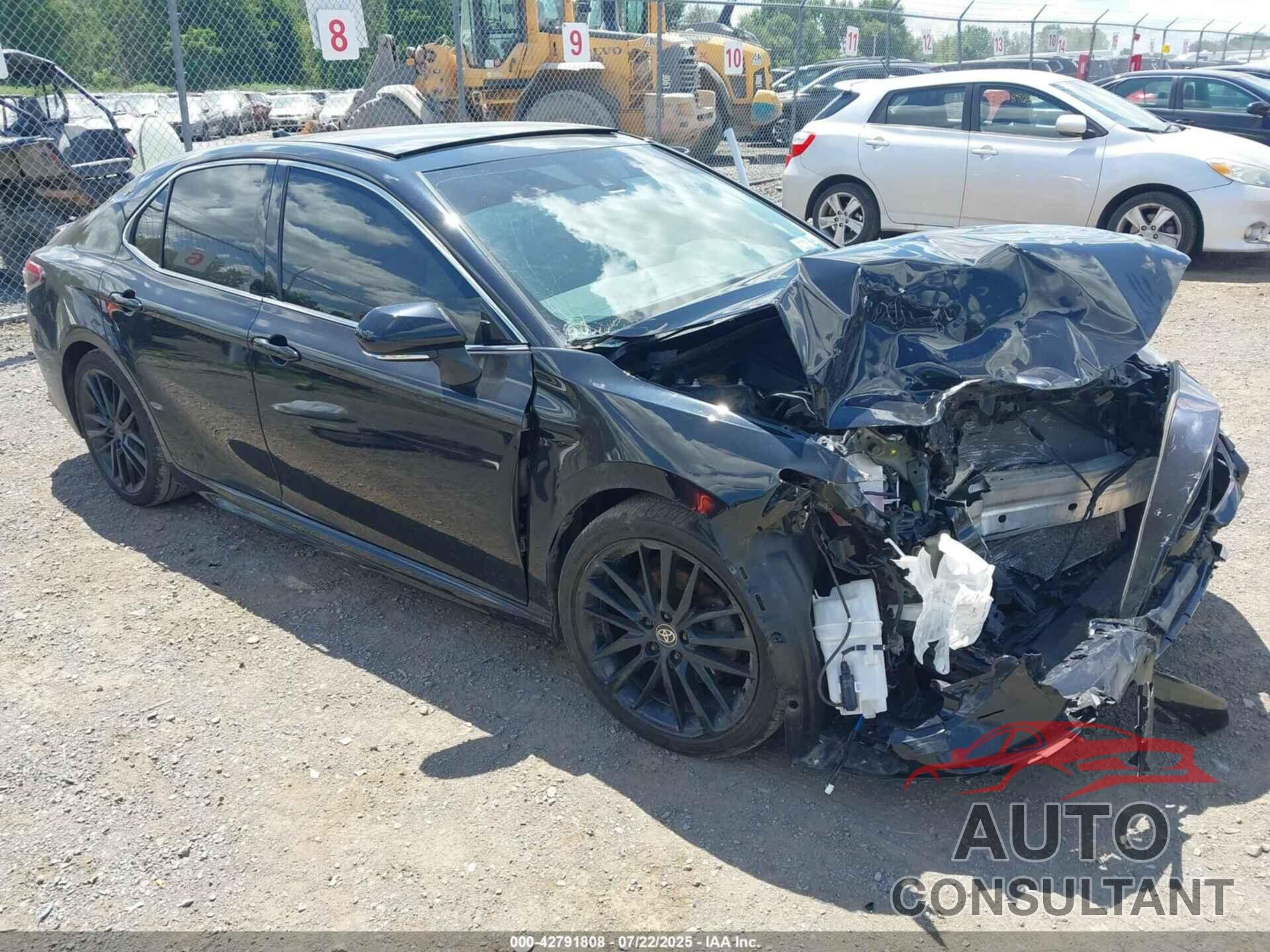TOYOTA CAMRY 2021 - 4T1K61AK9MU432447