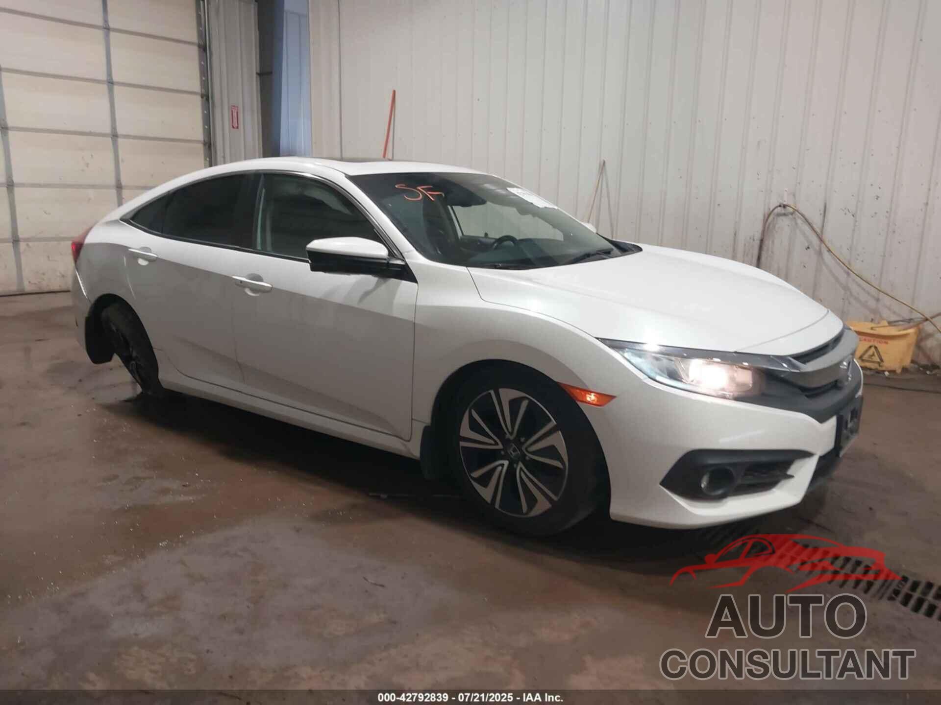 HONDA CIVIC 2017 - 19XFC1F73HE027112