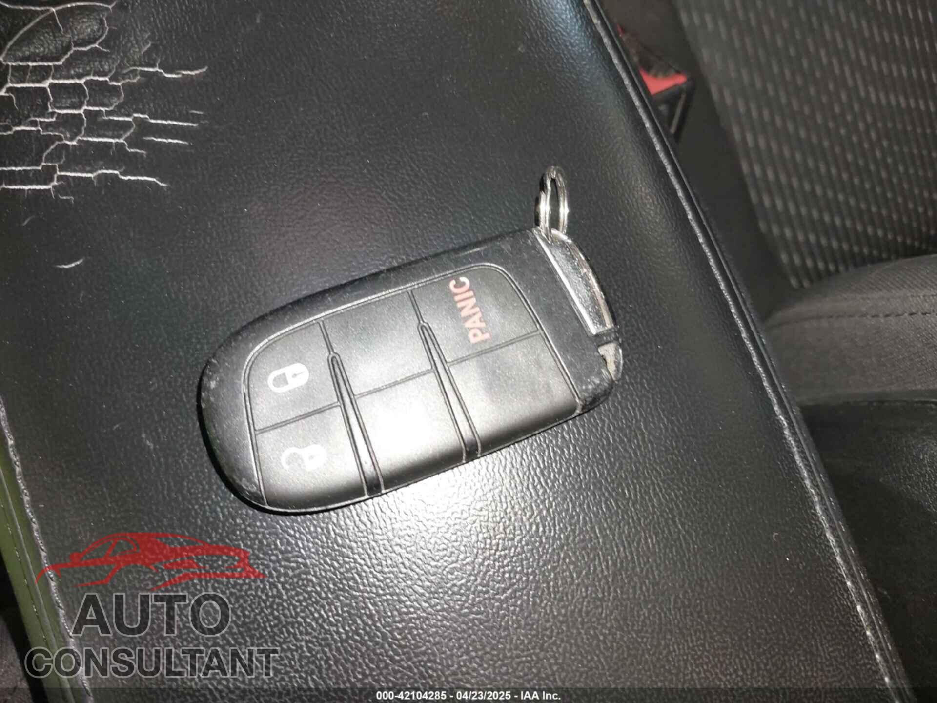 DODGE JOURNEY 2017 - 3C4PDCBG5HT591276