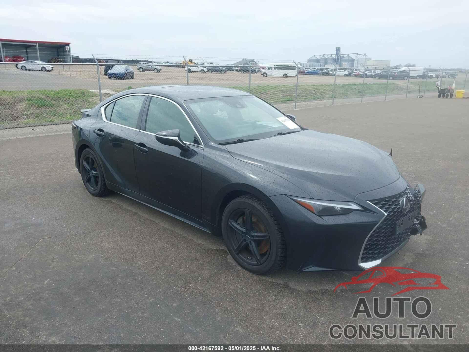 LEXUS IS 300 2021 - JTHC81F25M5046788