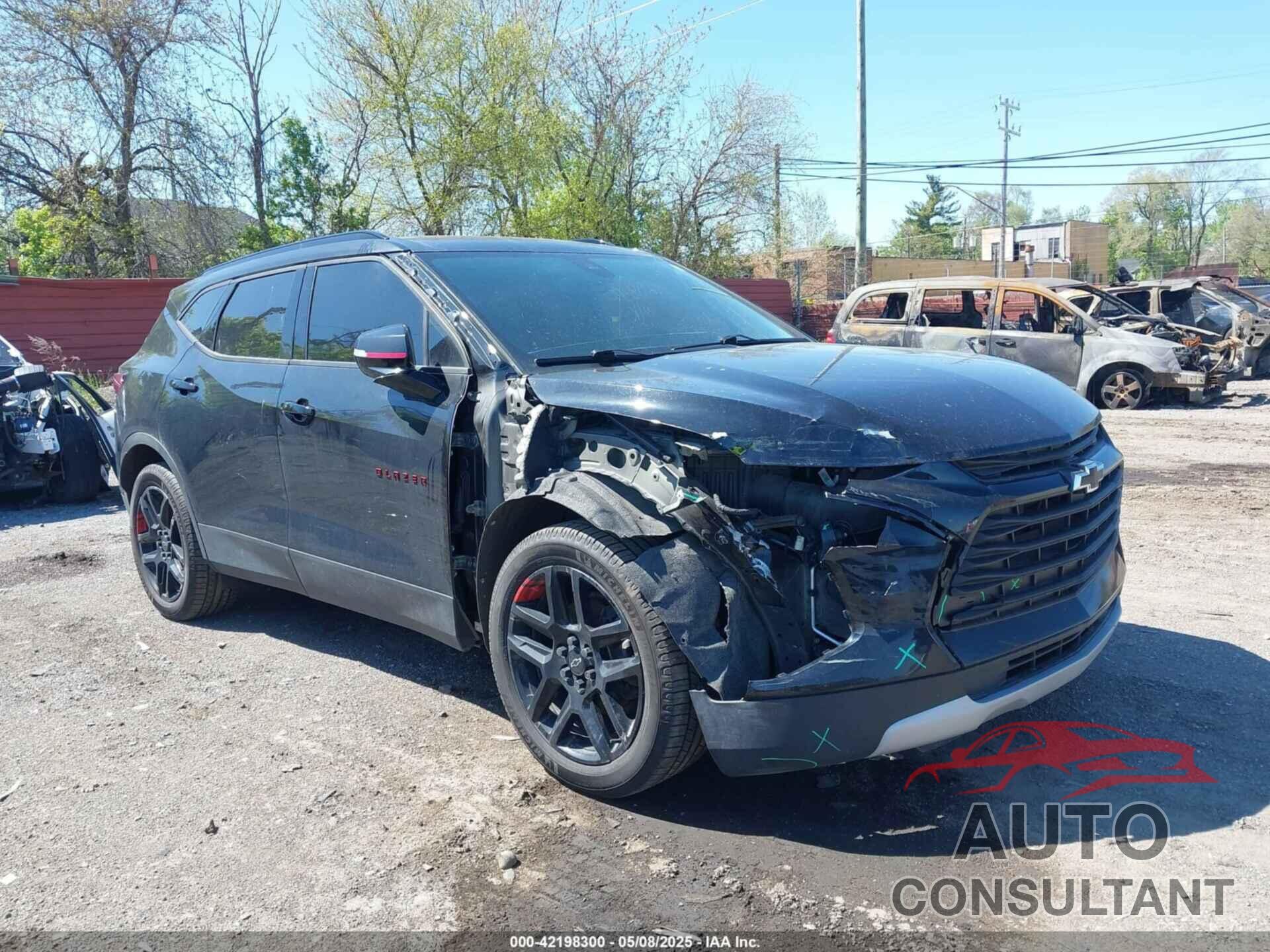 CHEVROLET BLAZER 2021 - 3GNKBHRS8MS509815