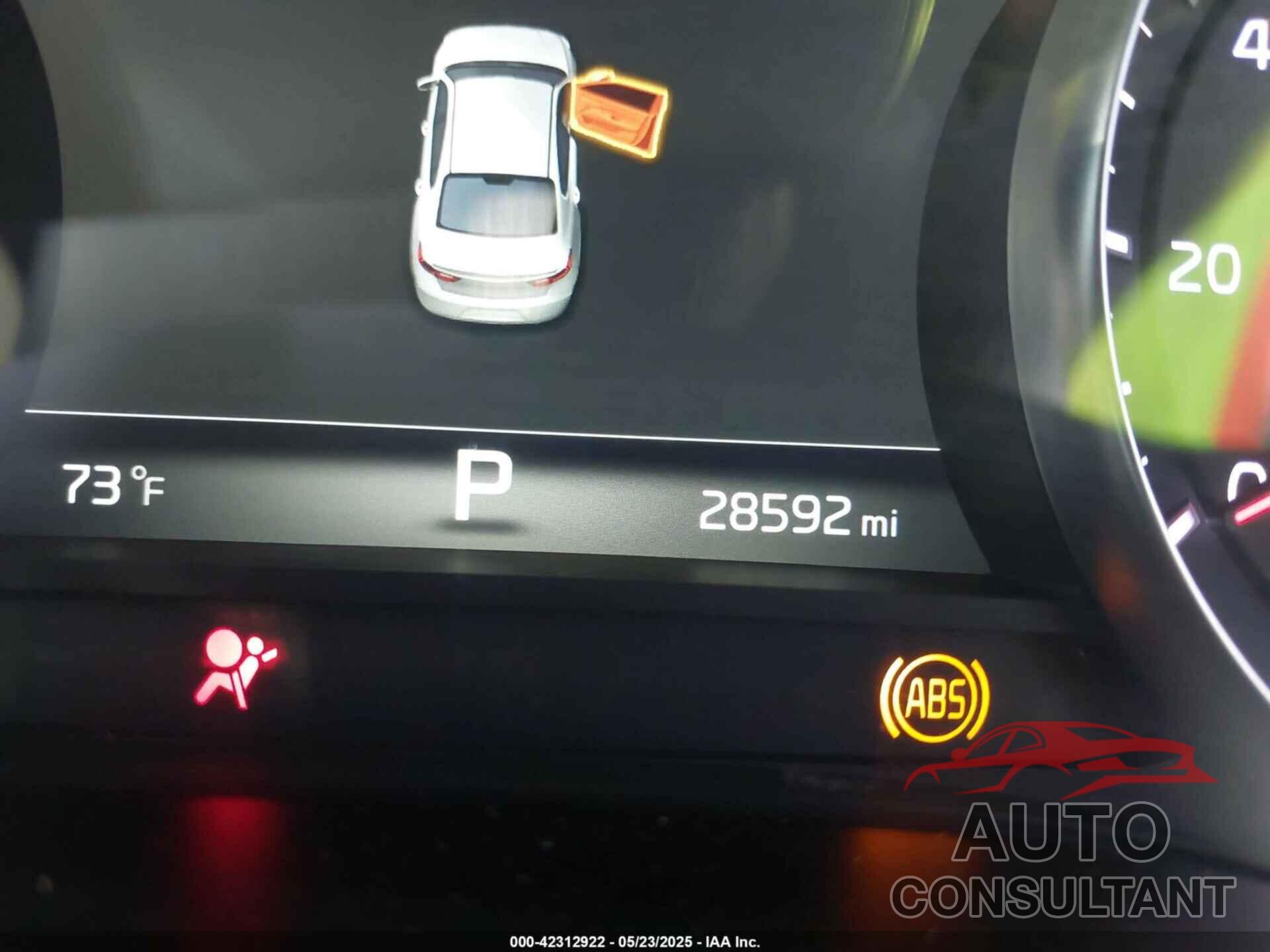 KIA CADENZA 2019 - KNALC4J17K5172032